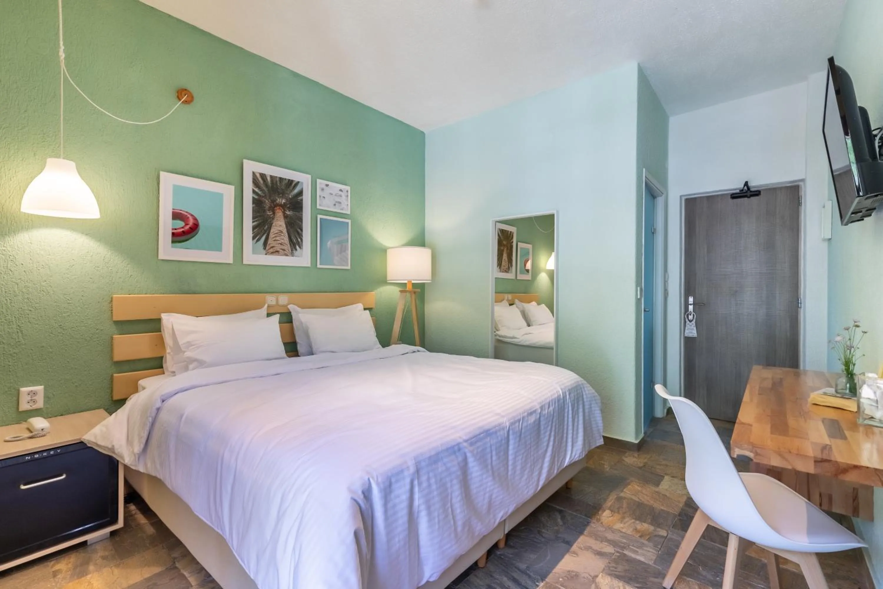 Bed in Panormos Beach Hotel Skopelos