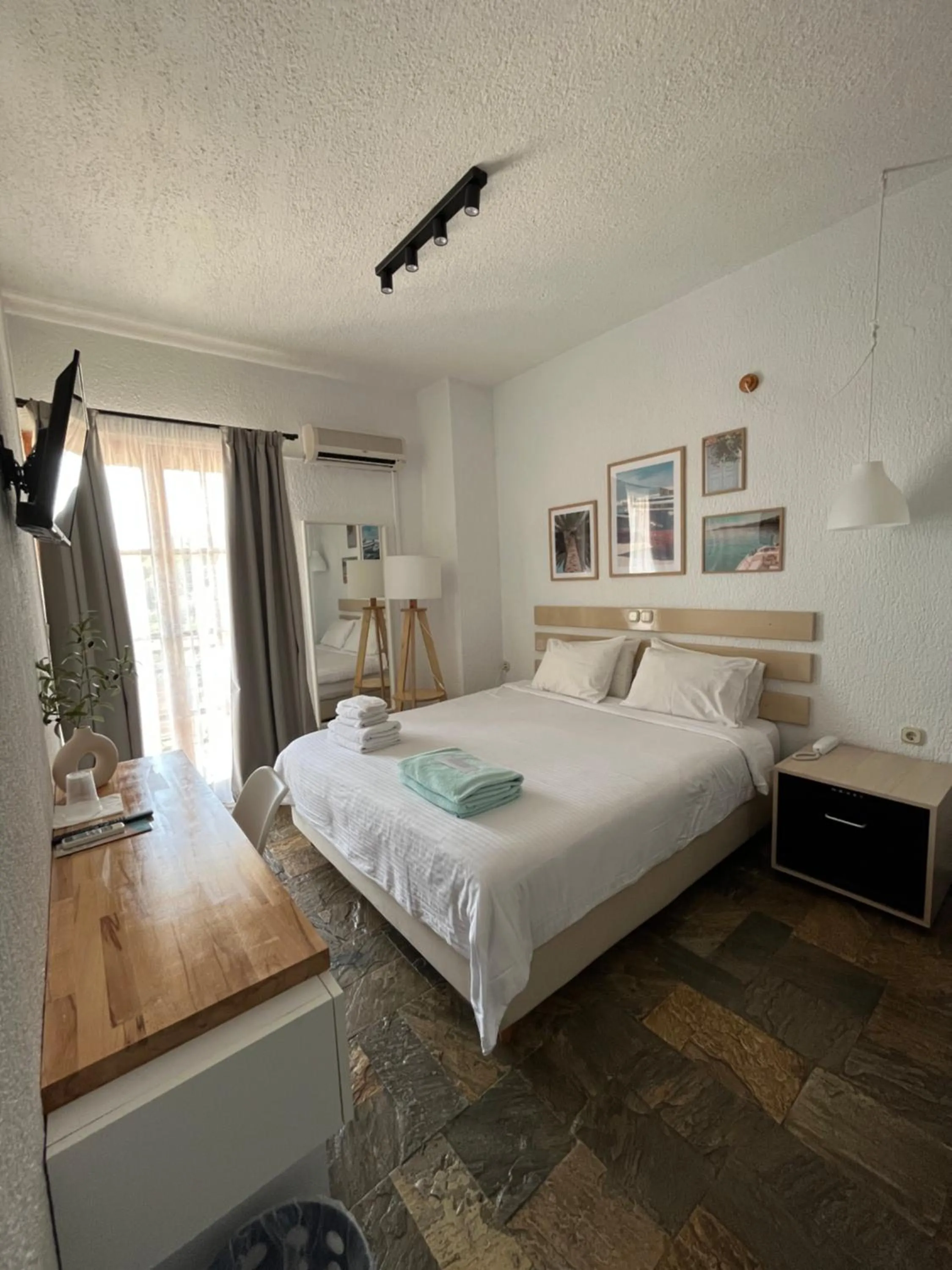 Bed in Panormos Beach Hotel Skopelos