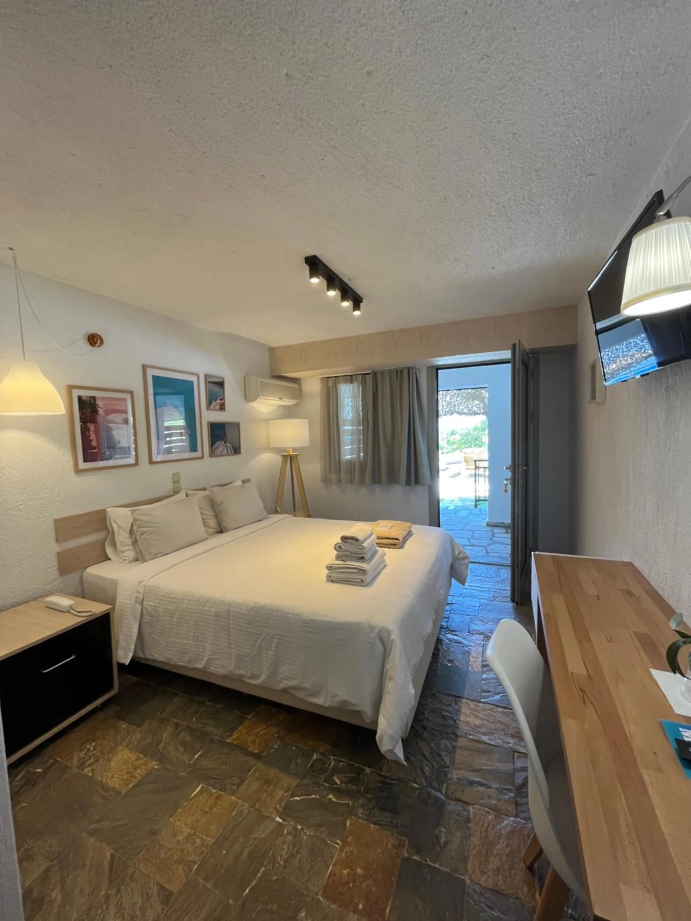 Bed in Panormos Beach Hotel Skopelos