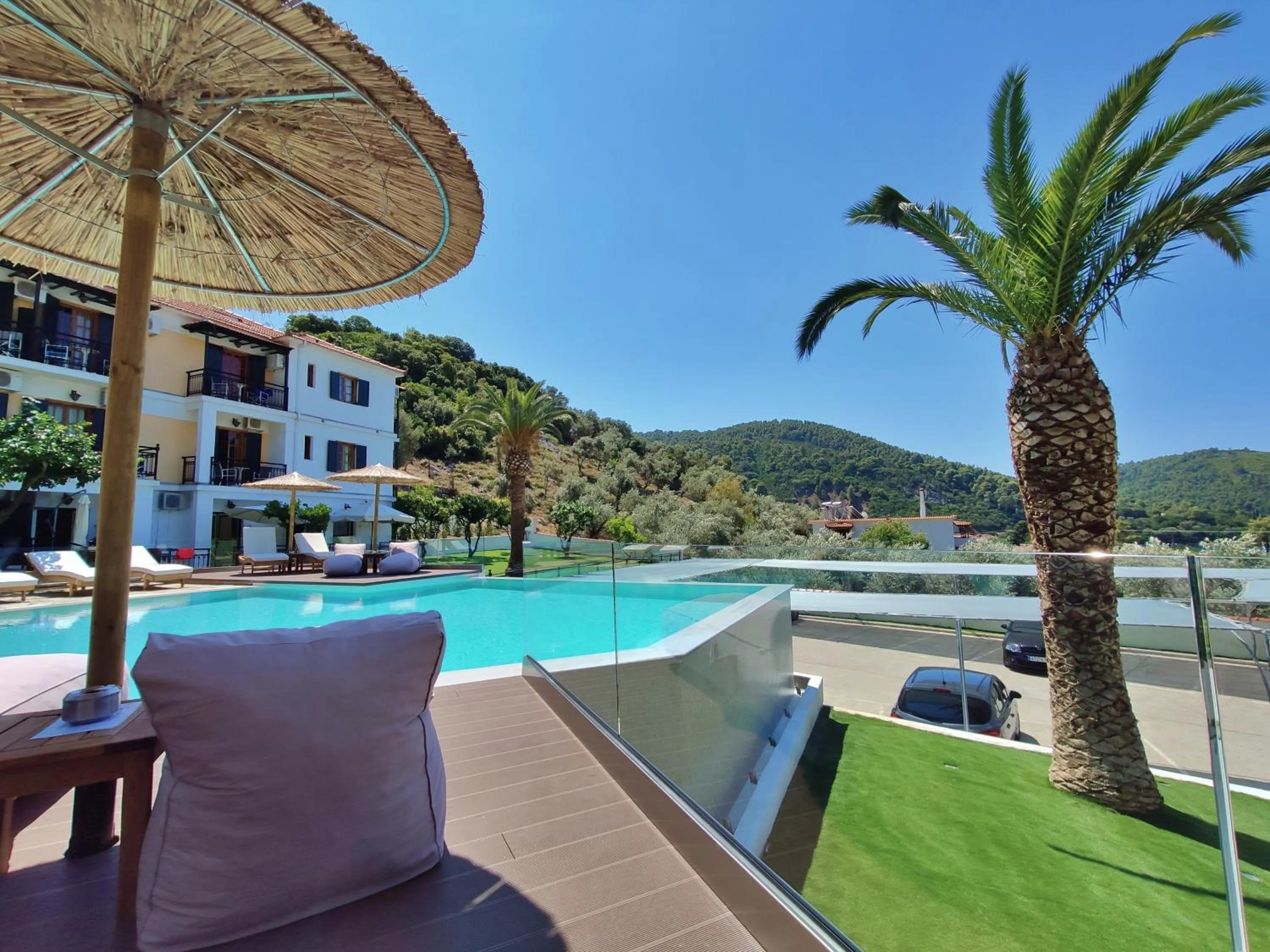 Property building in Panormos Beach Hotel Skopelos