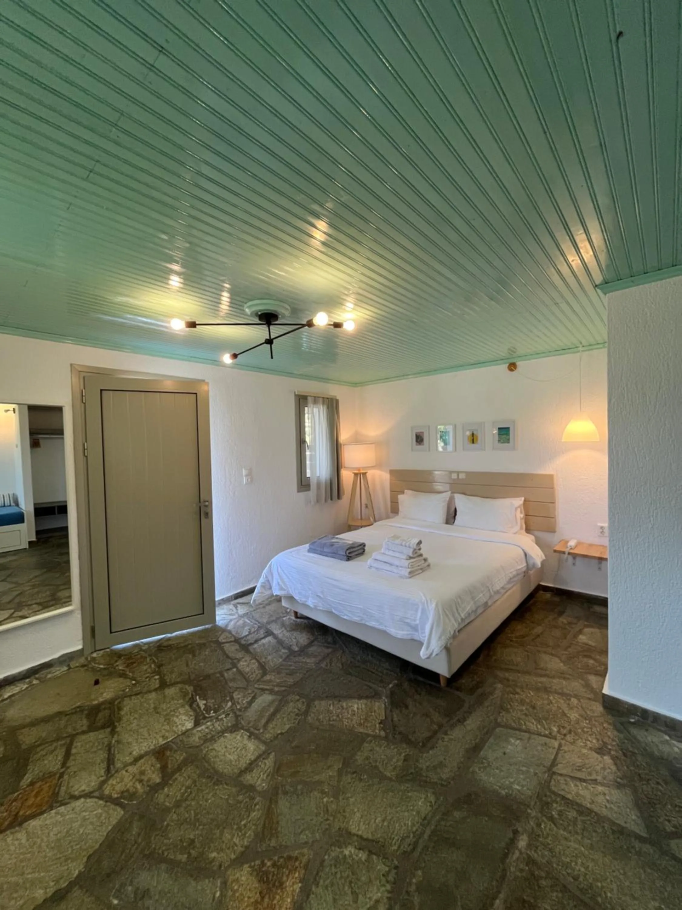 Bed in Panormos Beach Hotel Skopelos