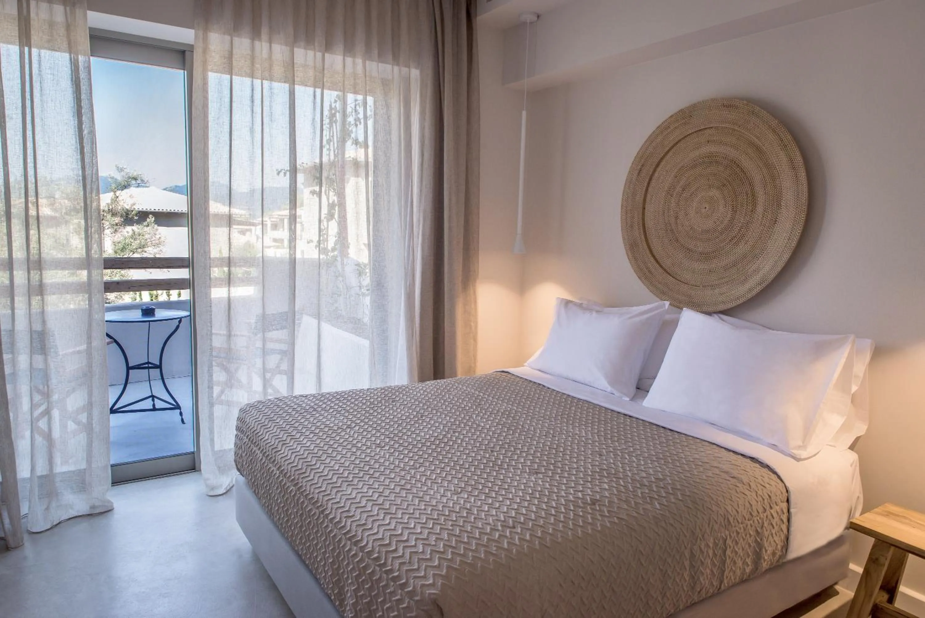 Bedroom, Bed in Crystal Waters