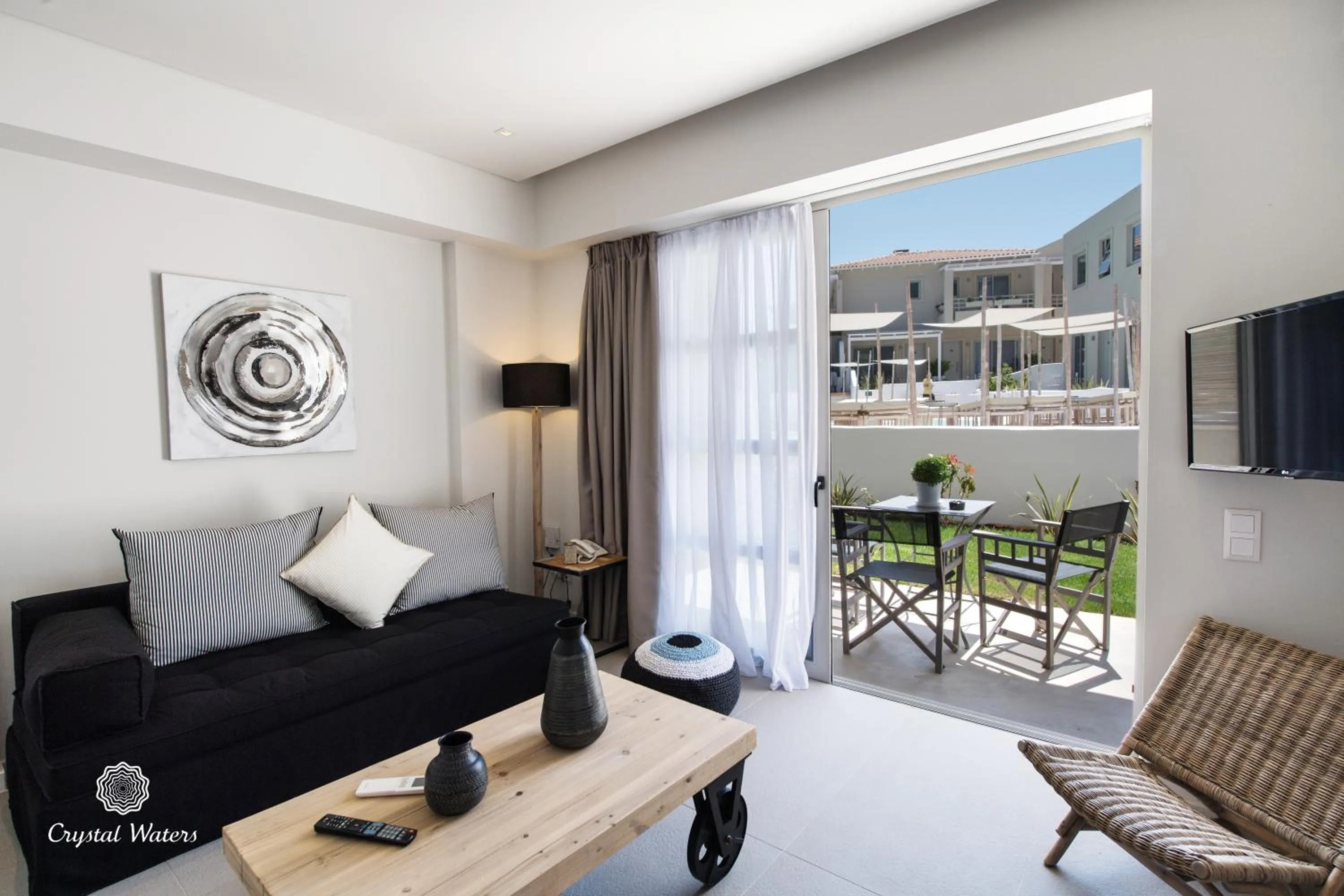 Seating area in Crystal Waters