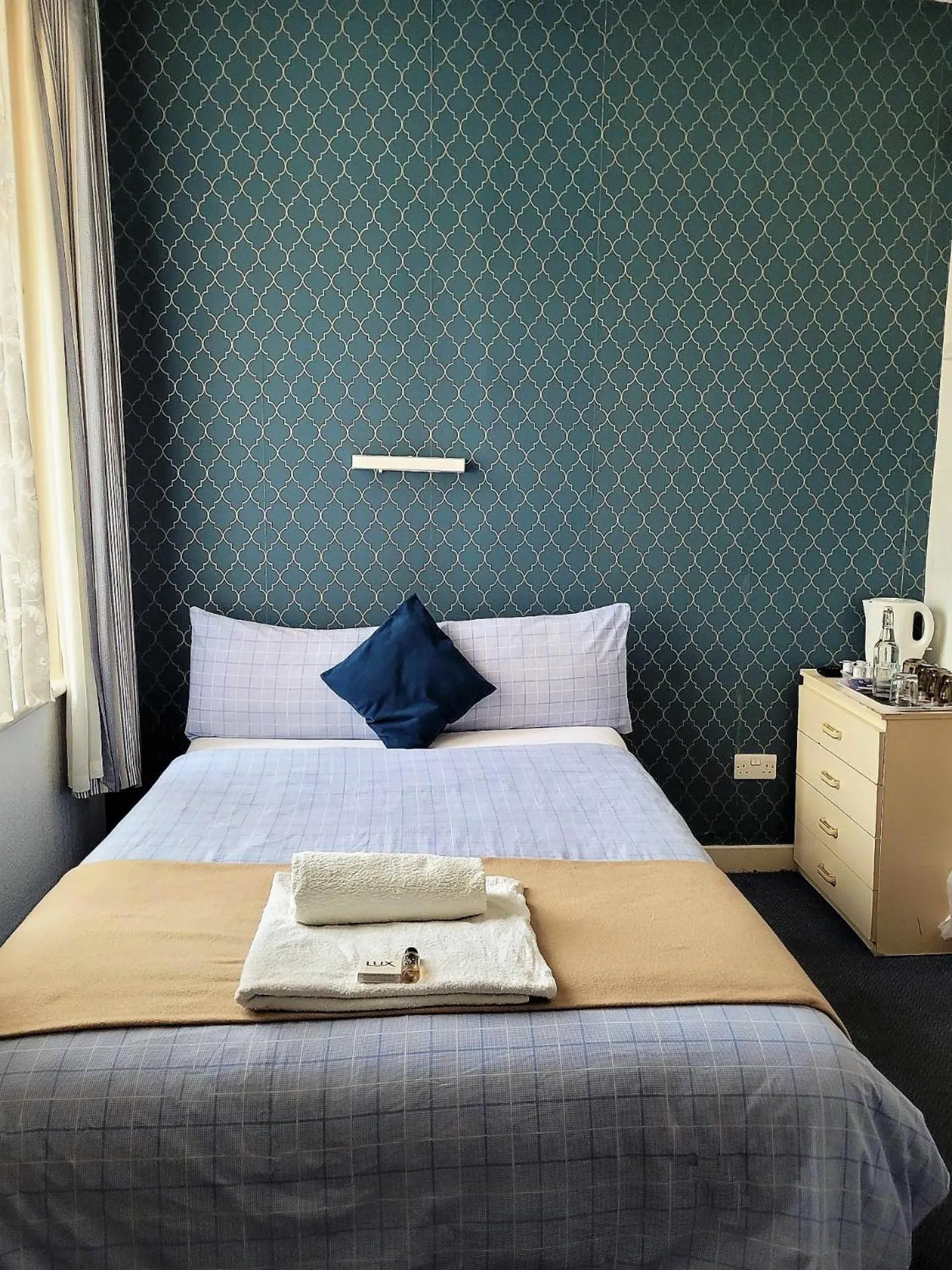 Bed in The Woodland Hotel