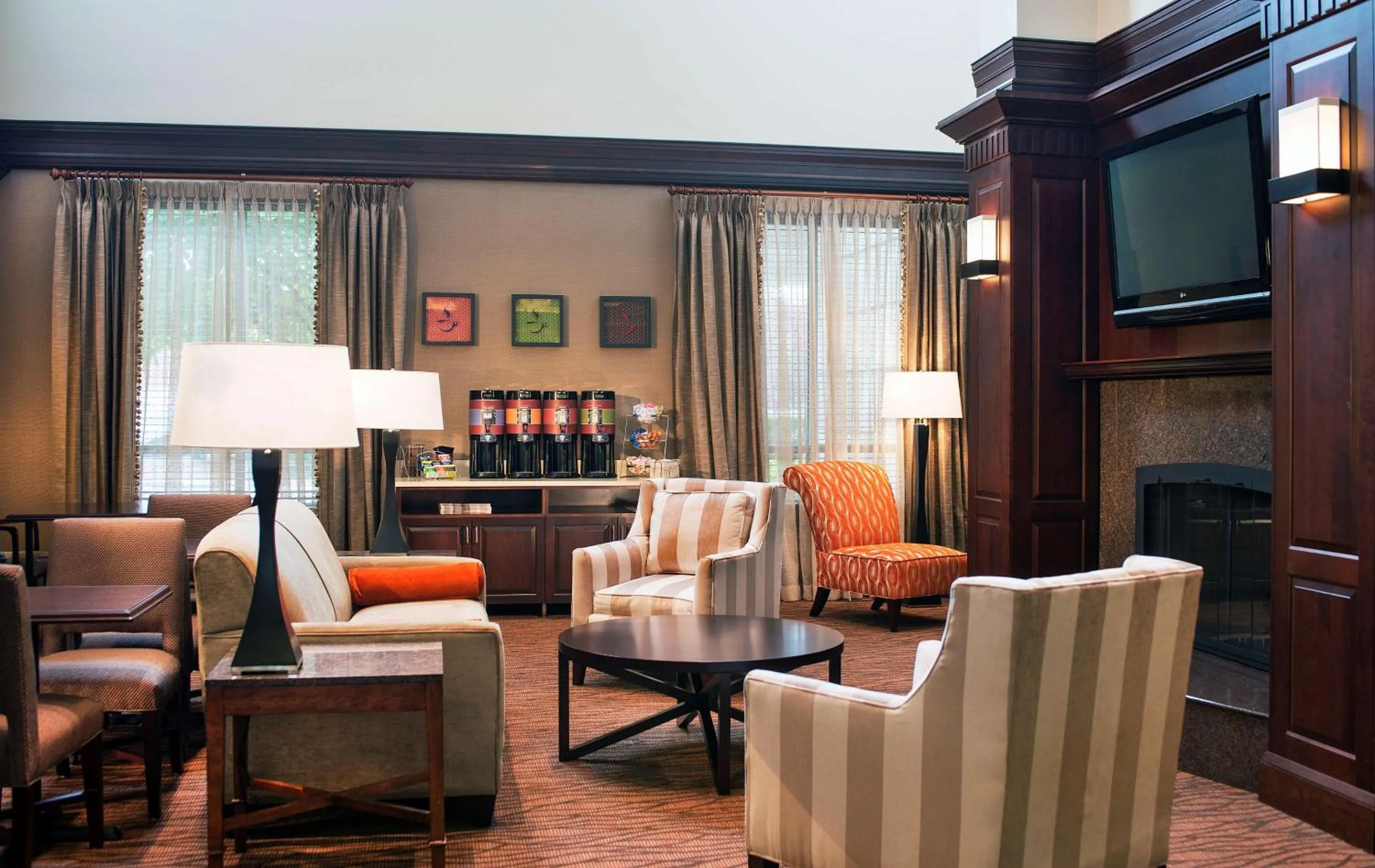 Lobby or reception in Hampton Inn & Suites Washington-Dulles International Airport