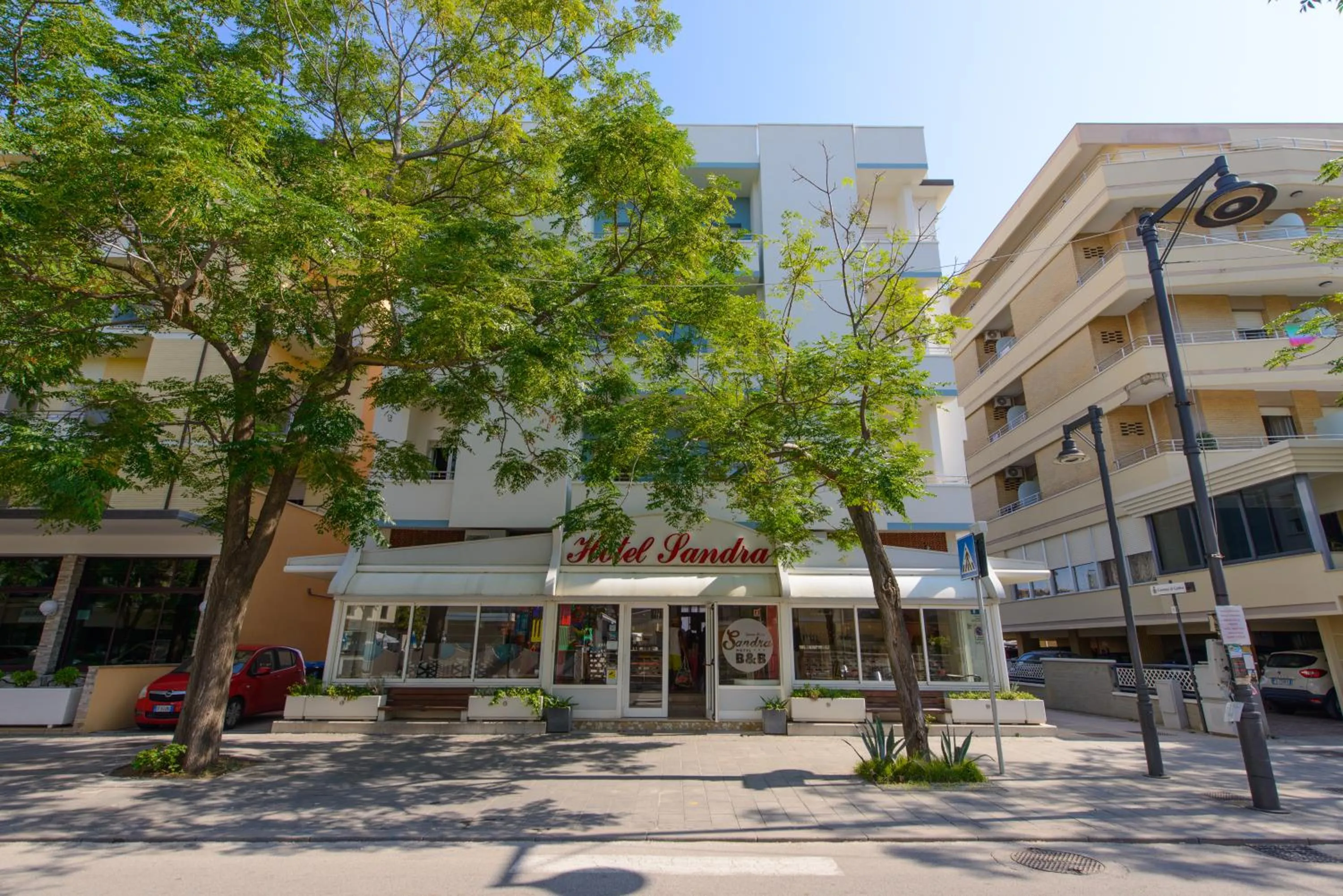Property building in Hotel Sandra
