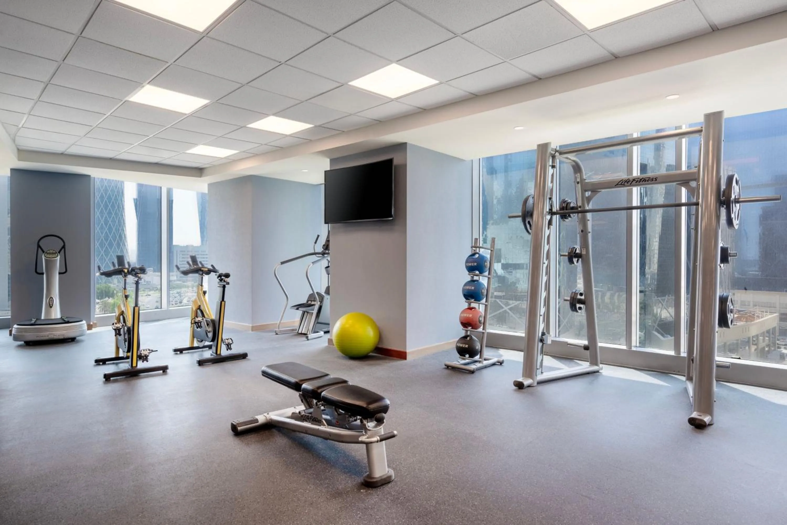Fitness centre/facilities in Marriott Marquis City Center Doha Hotel