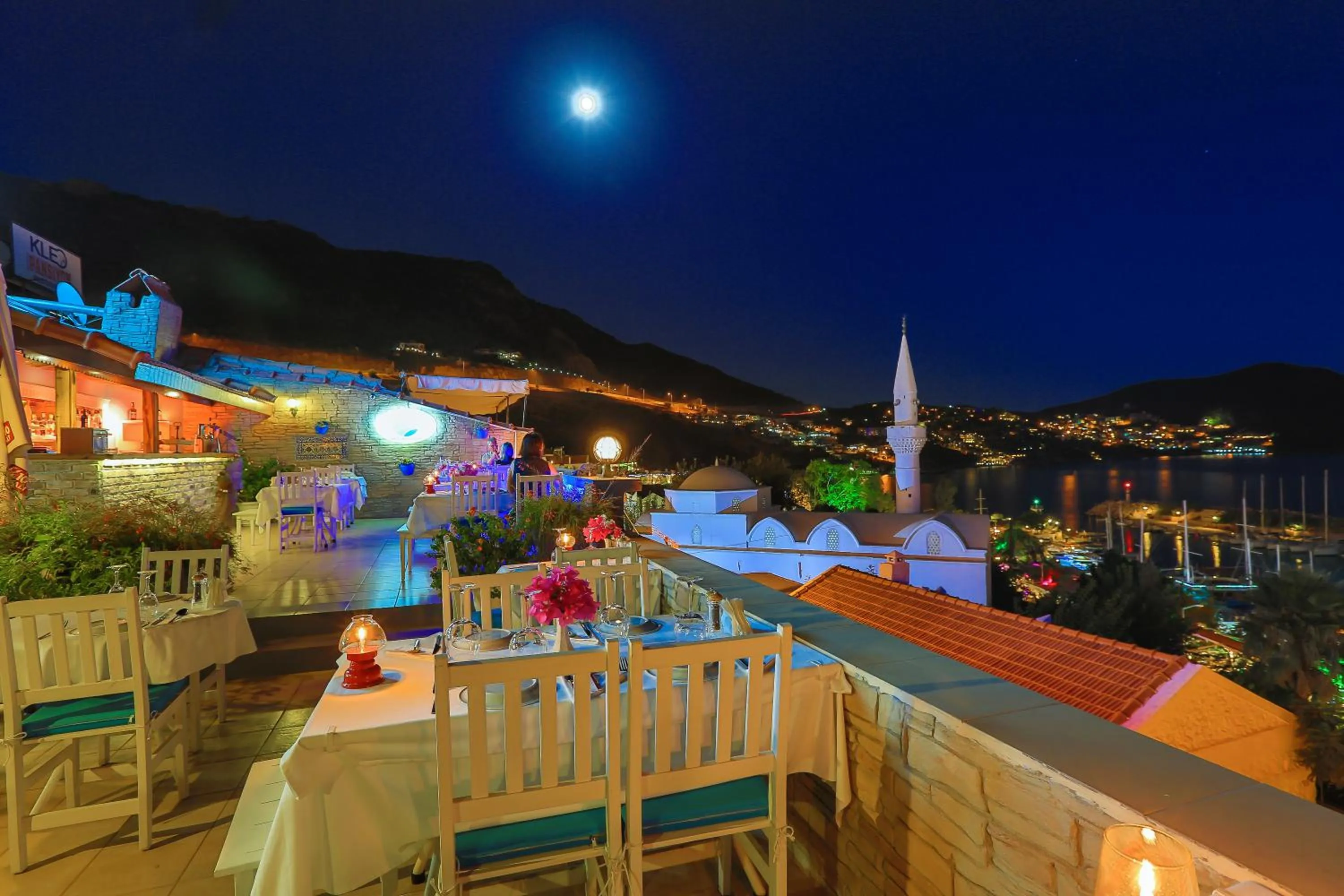 Restaurant/places to eat in Zinbad Hotel Kalkan