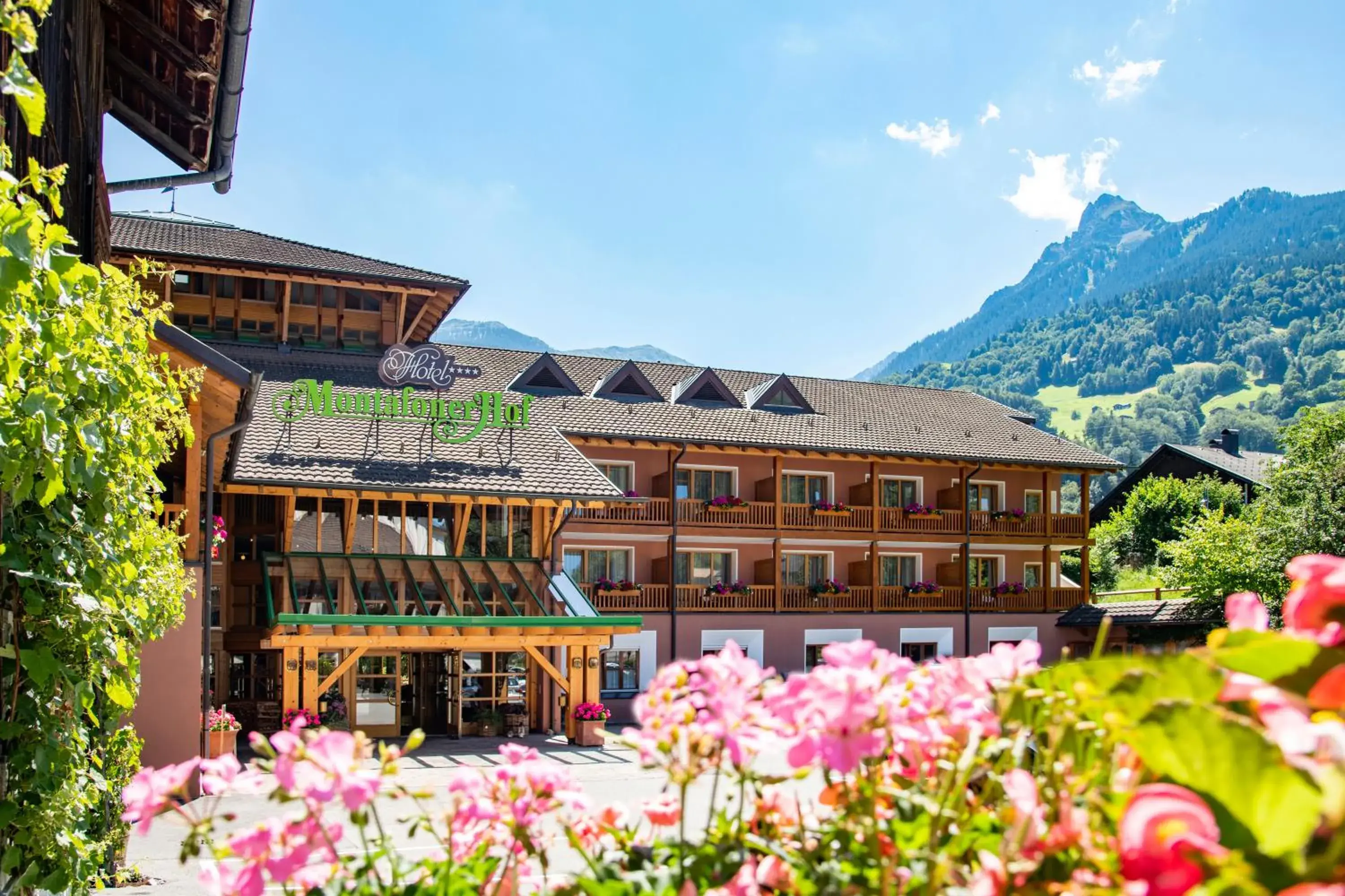 Hotel Montafoner Hof Hotel Montafoner Hof