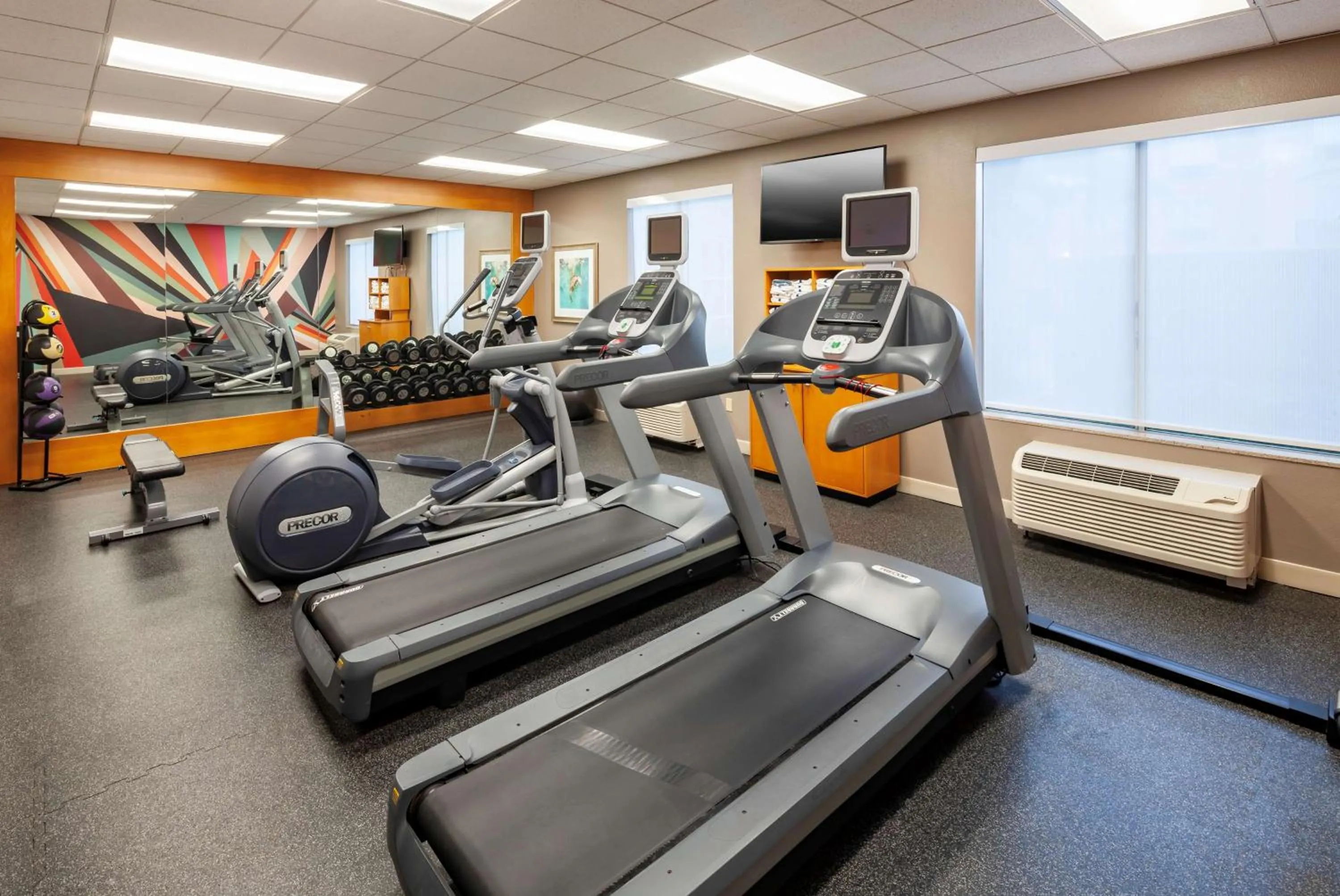 Fitness centre/facilities in Hilton Garden Inn San Diego/Rancho Bernardo