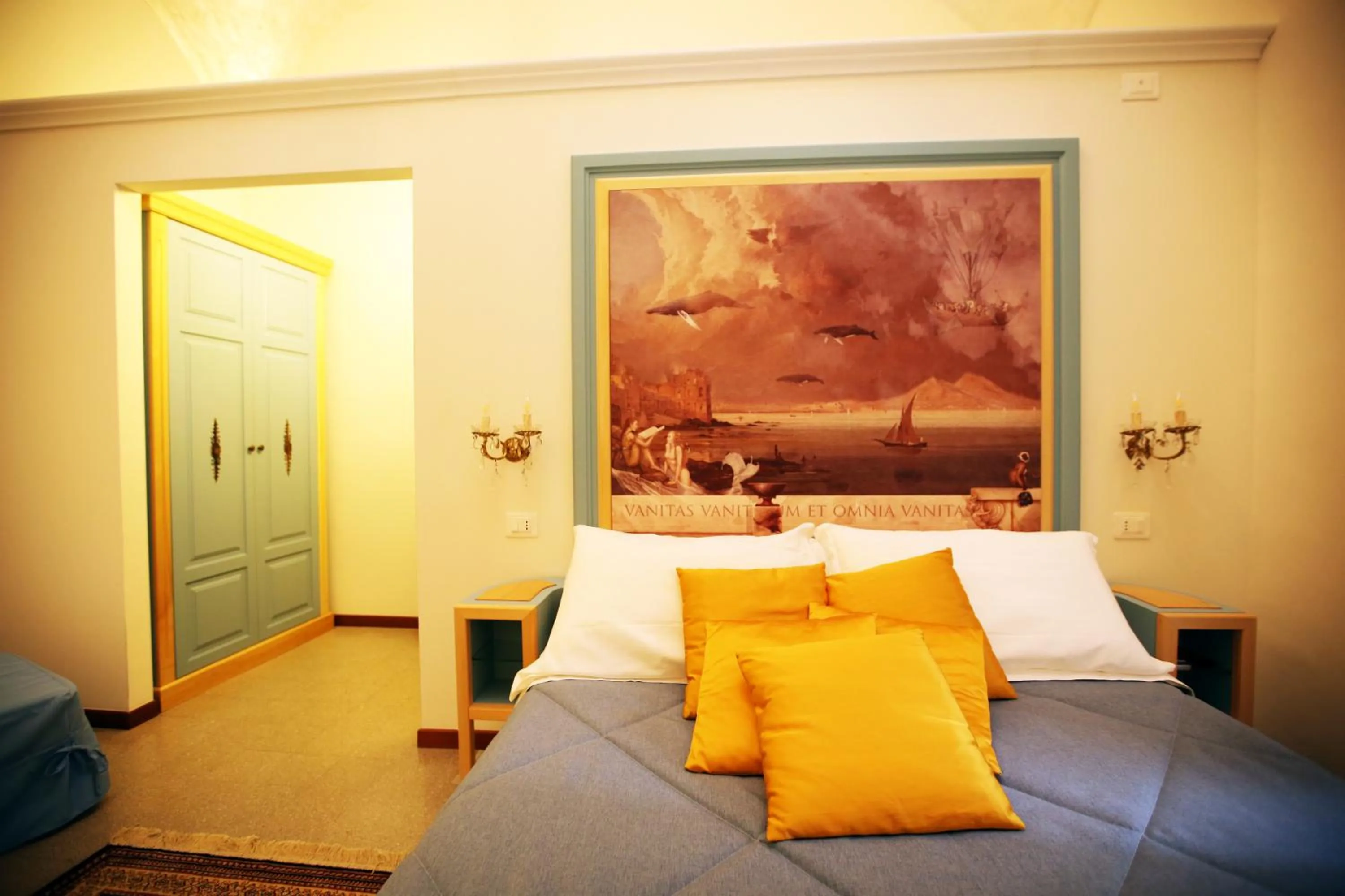 Photo of the whole room, Bed in La Bella Napoli B&B