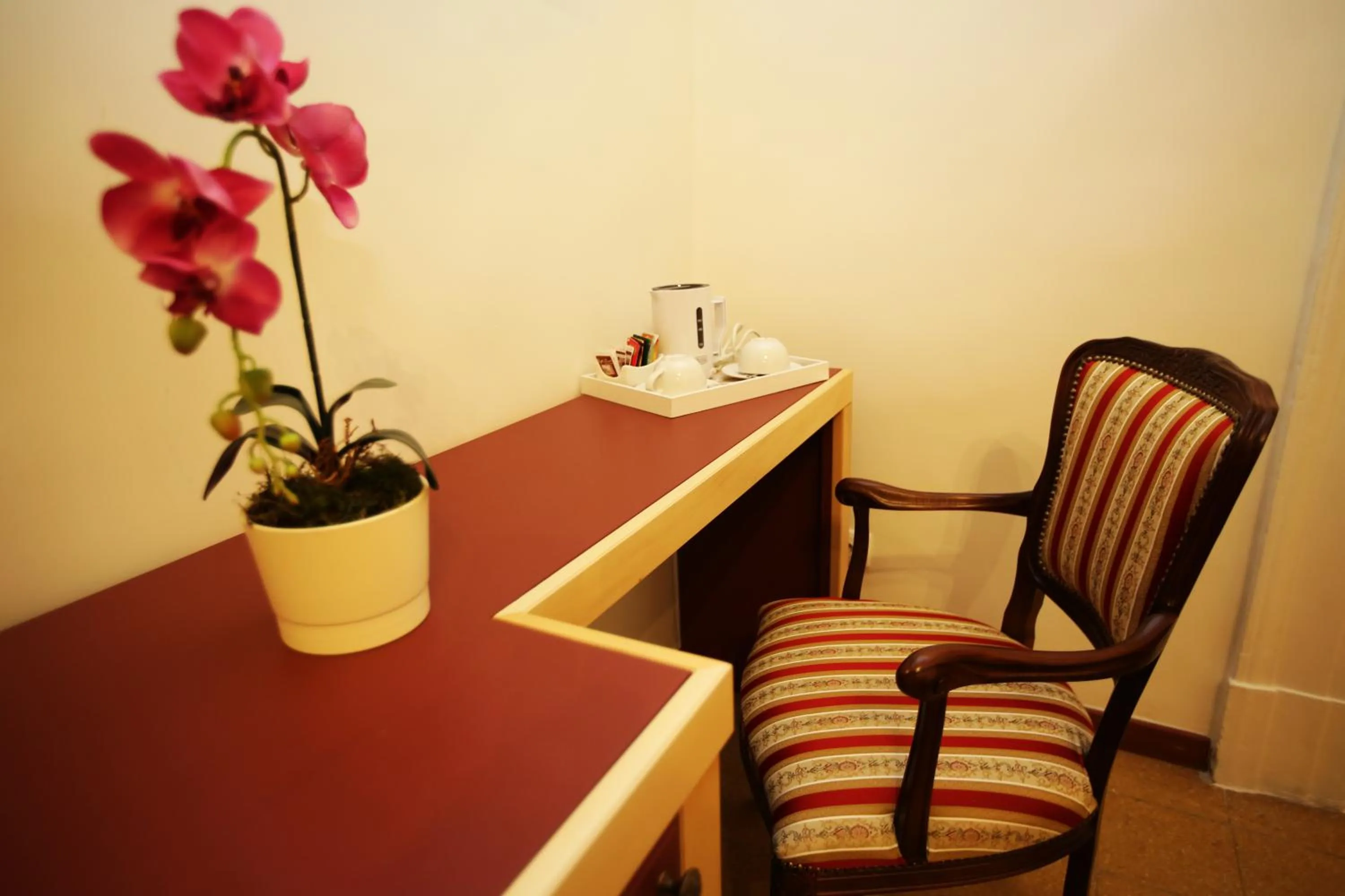 Seating area in La Bella Napoli B&B