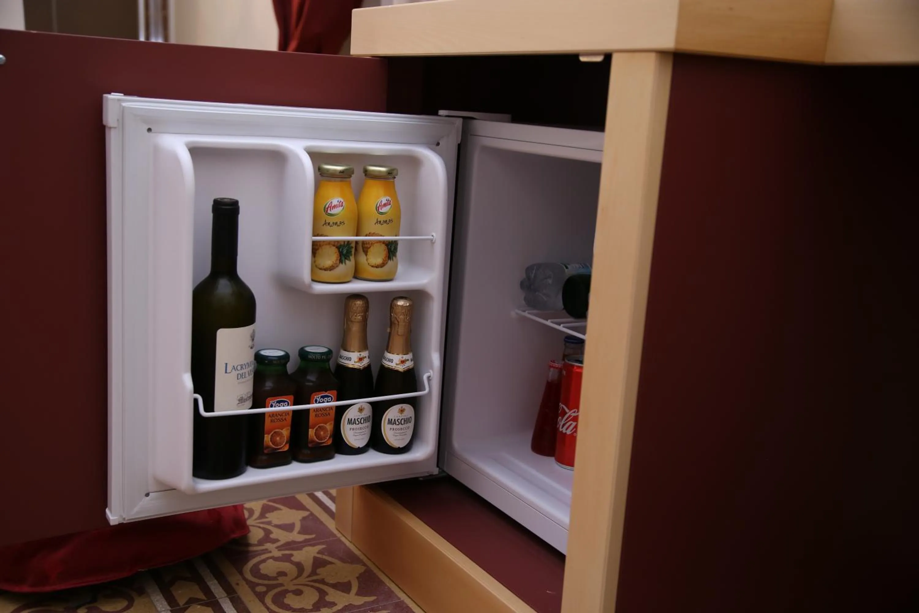 Drinks in La Bella Napoli B&B