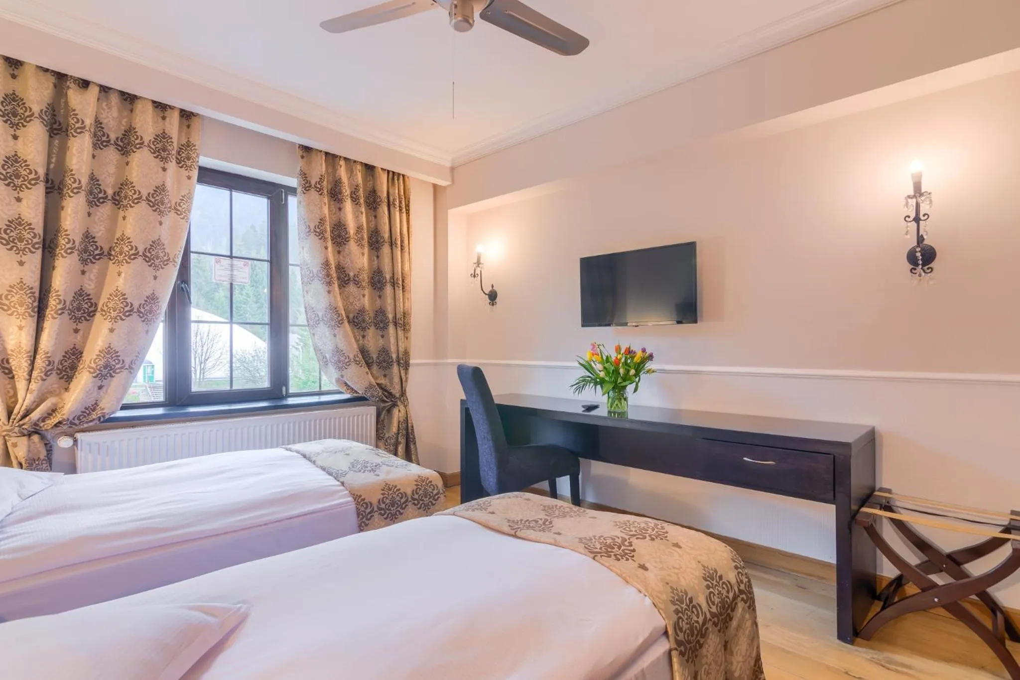 Photo of the whole room, Bed in Rizzo Boutique Hotel