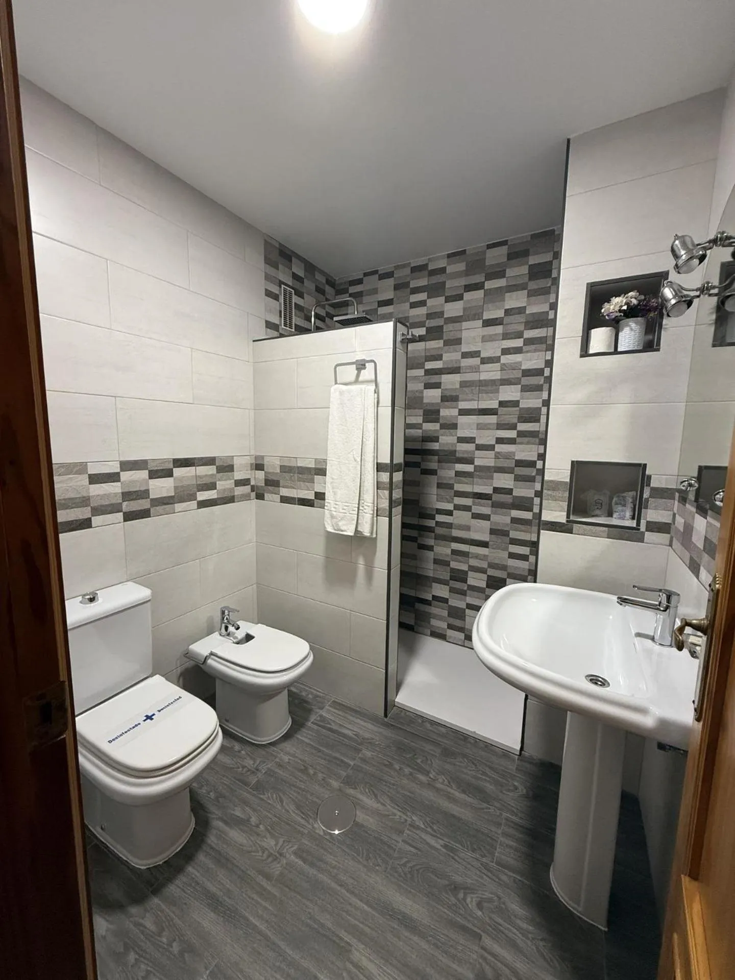 Bathroom in Hotel Mirasol