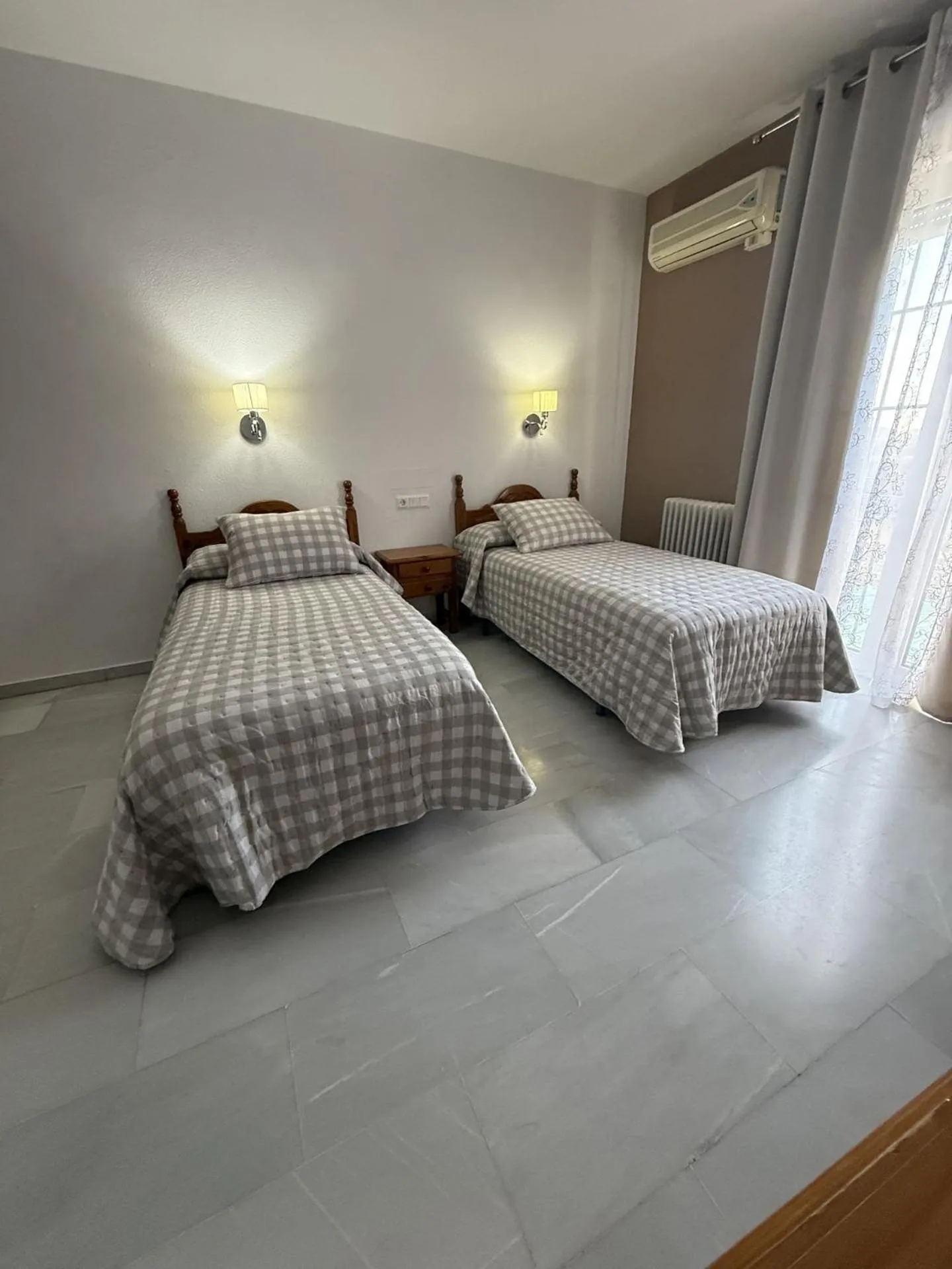 Bed in Hotel Mirasol