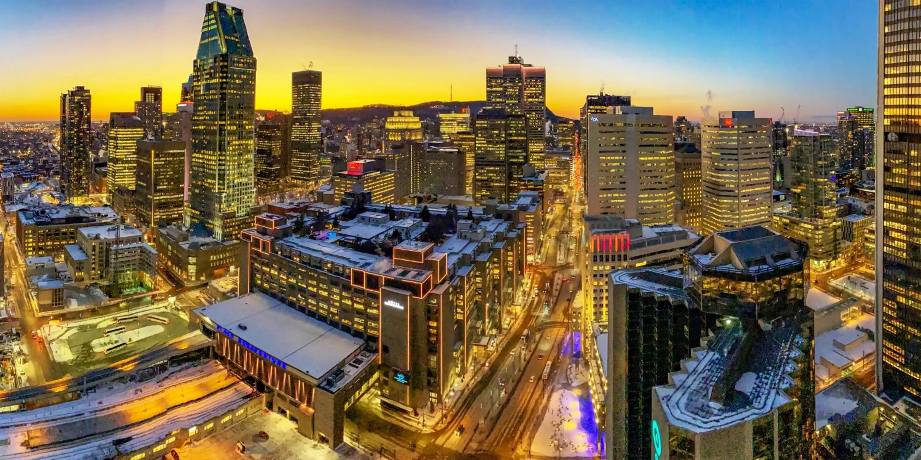 Bird's eye view in Hotel Bonaventure Montreal