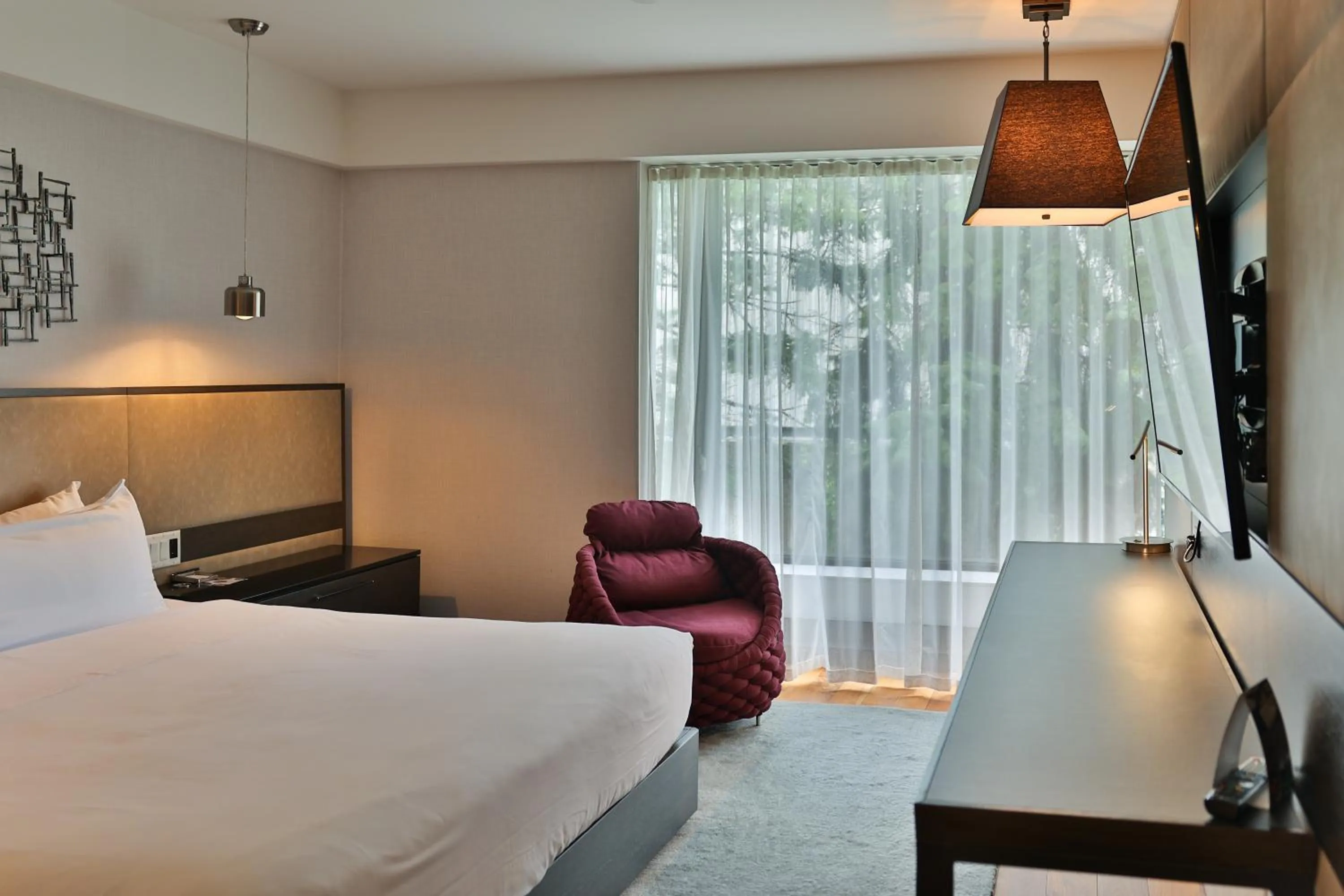 Bed in Hotel Bonaventure Montreal