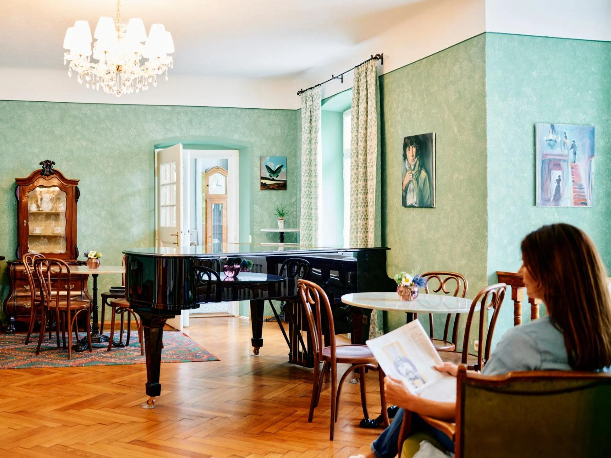 Lobby or reception in TAUROA Landhaus zu Appesbach