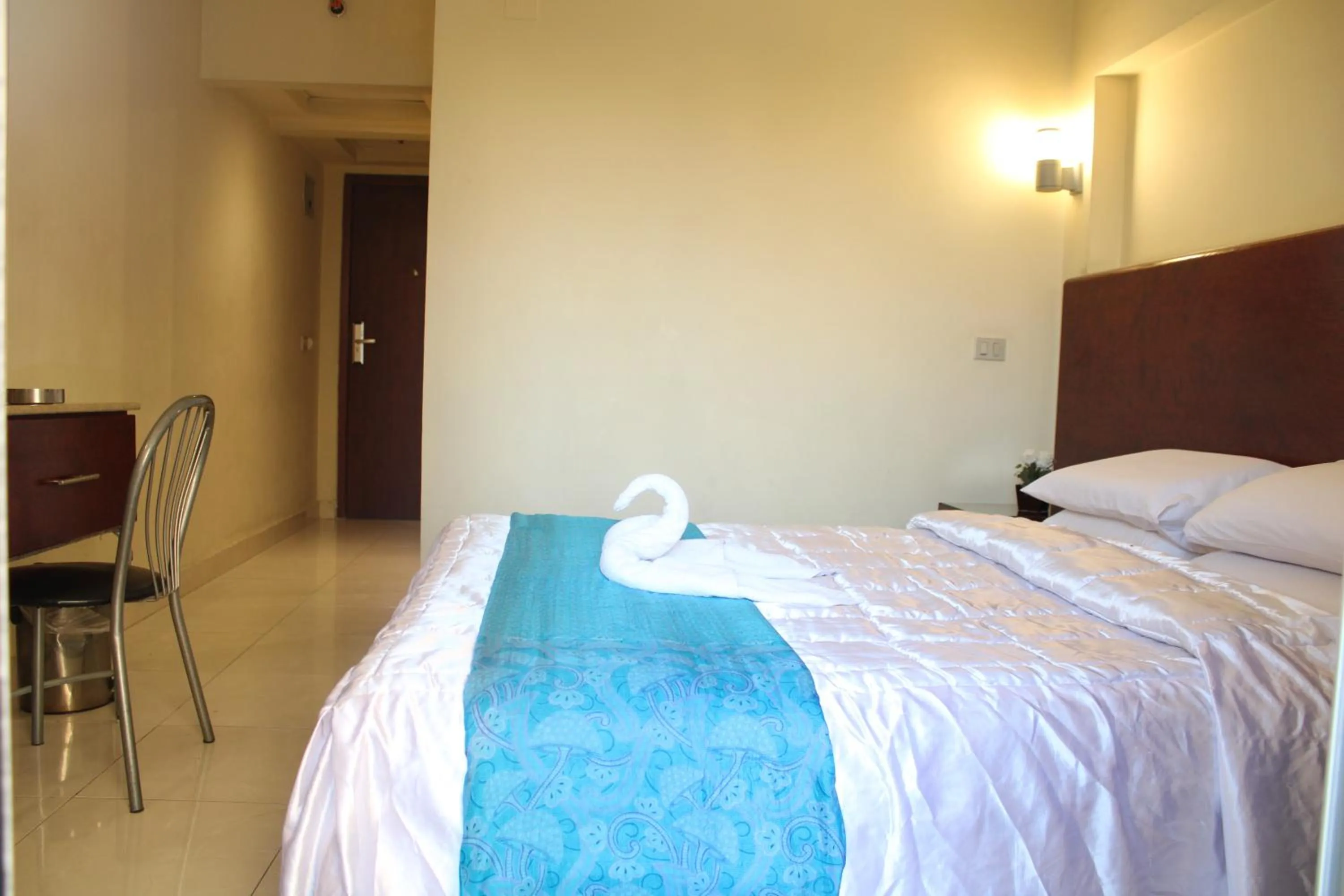 Bed in Pharaohs Hotel