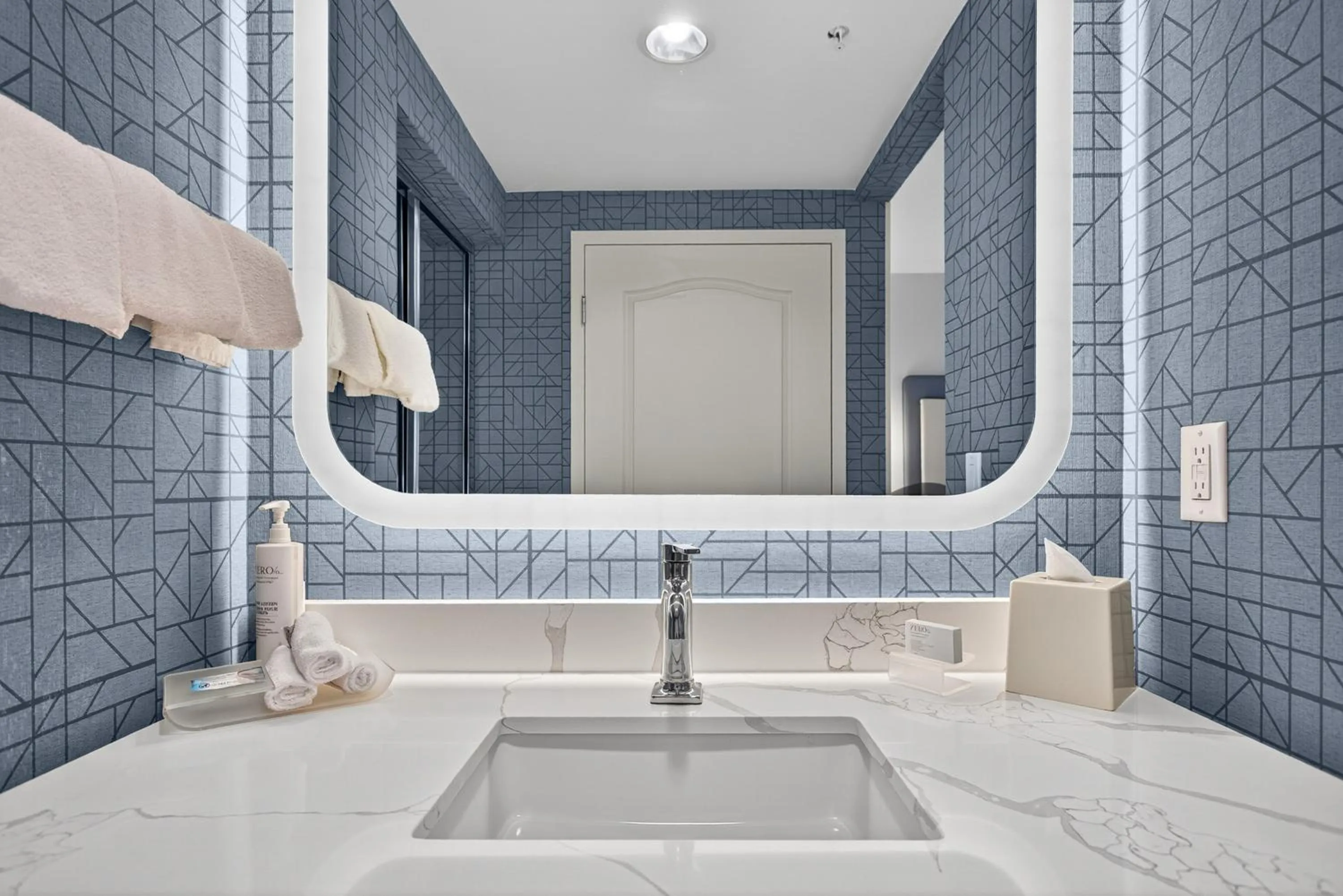 Bathroom in Homewood Suites by Hilton Carlsbad-North San Diego County