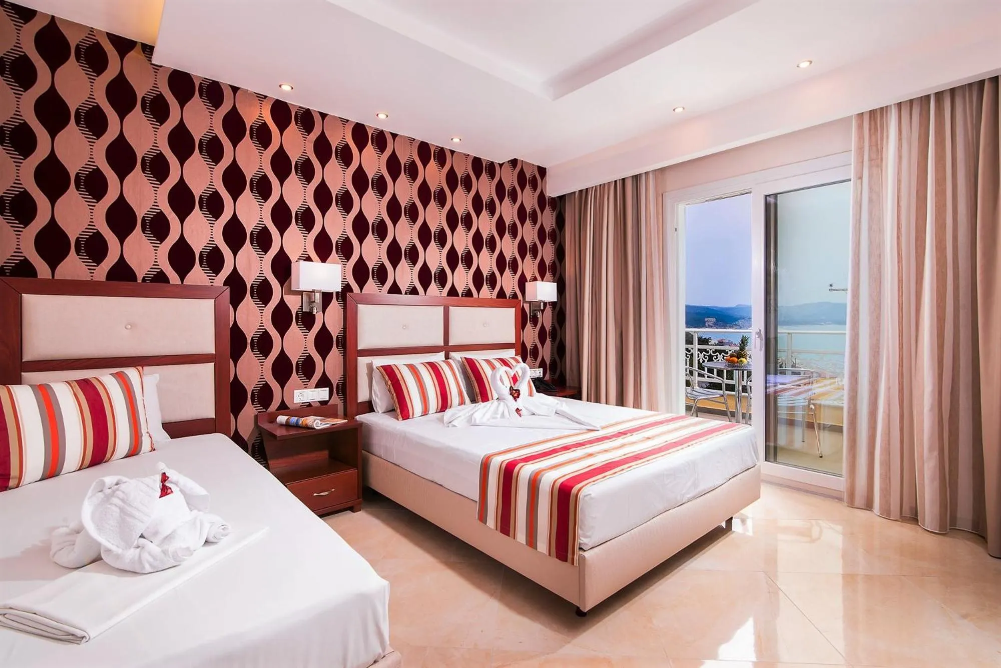 Bed in Hotel Diamond