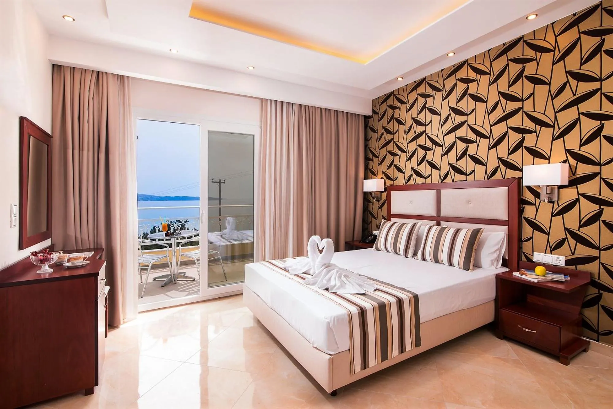 Photo of the whole room, Bed in Hotel Diamond