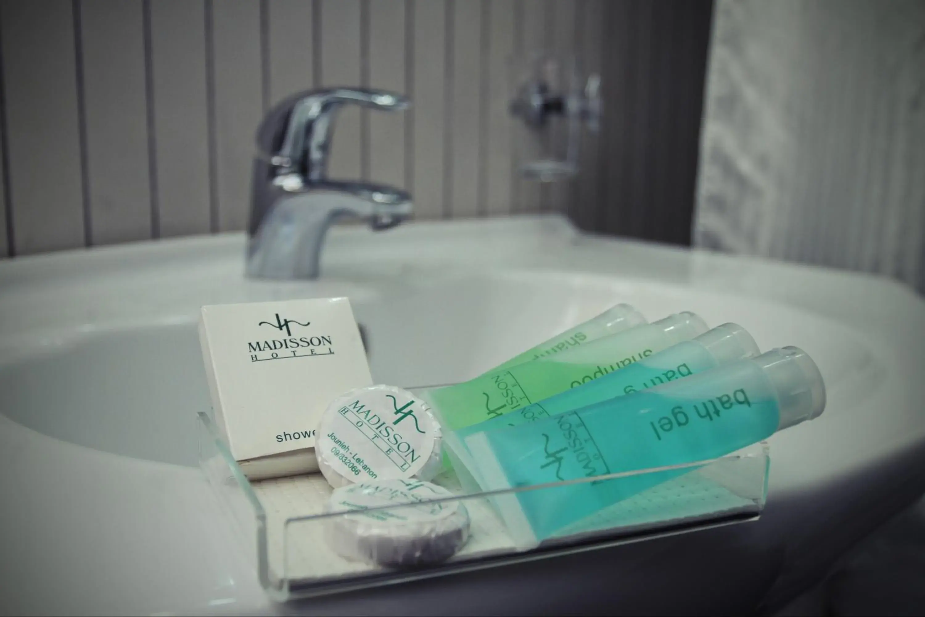 Deluxe Suite in Madisson Hotel Deluxe Suite in Madisson Hotel