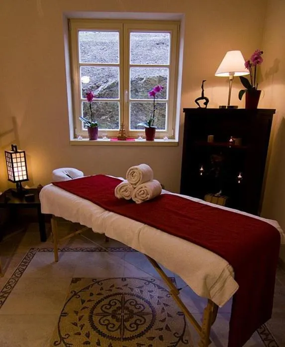 Spa and wellness centre/facilities, Bed in Castle Residence Praha