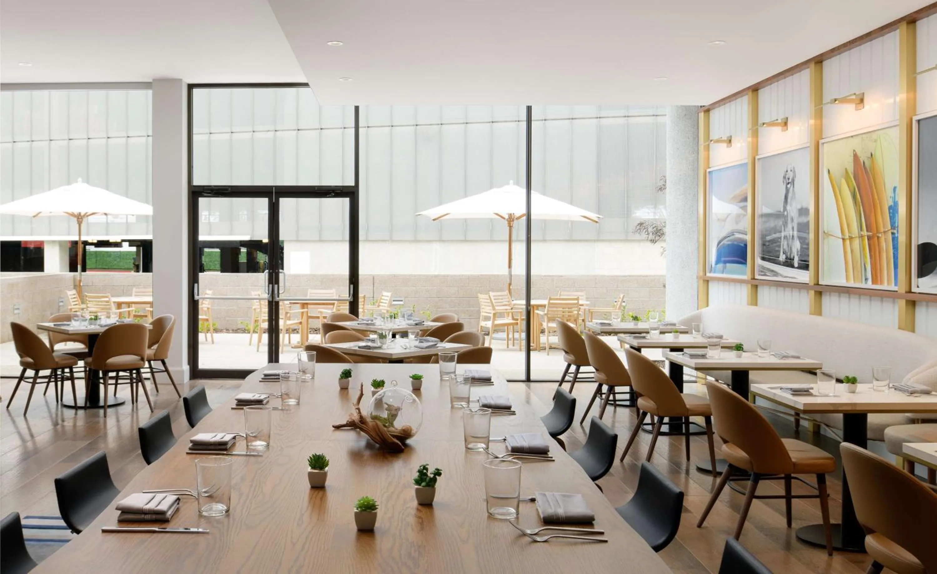 Restaurant/places to eat in Hilton Los Angeles-Culver City, CA