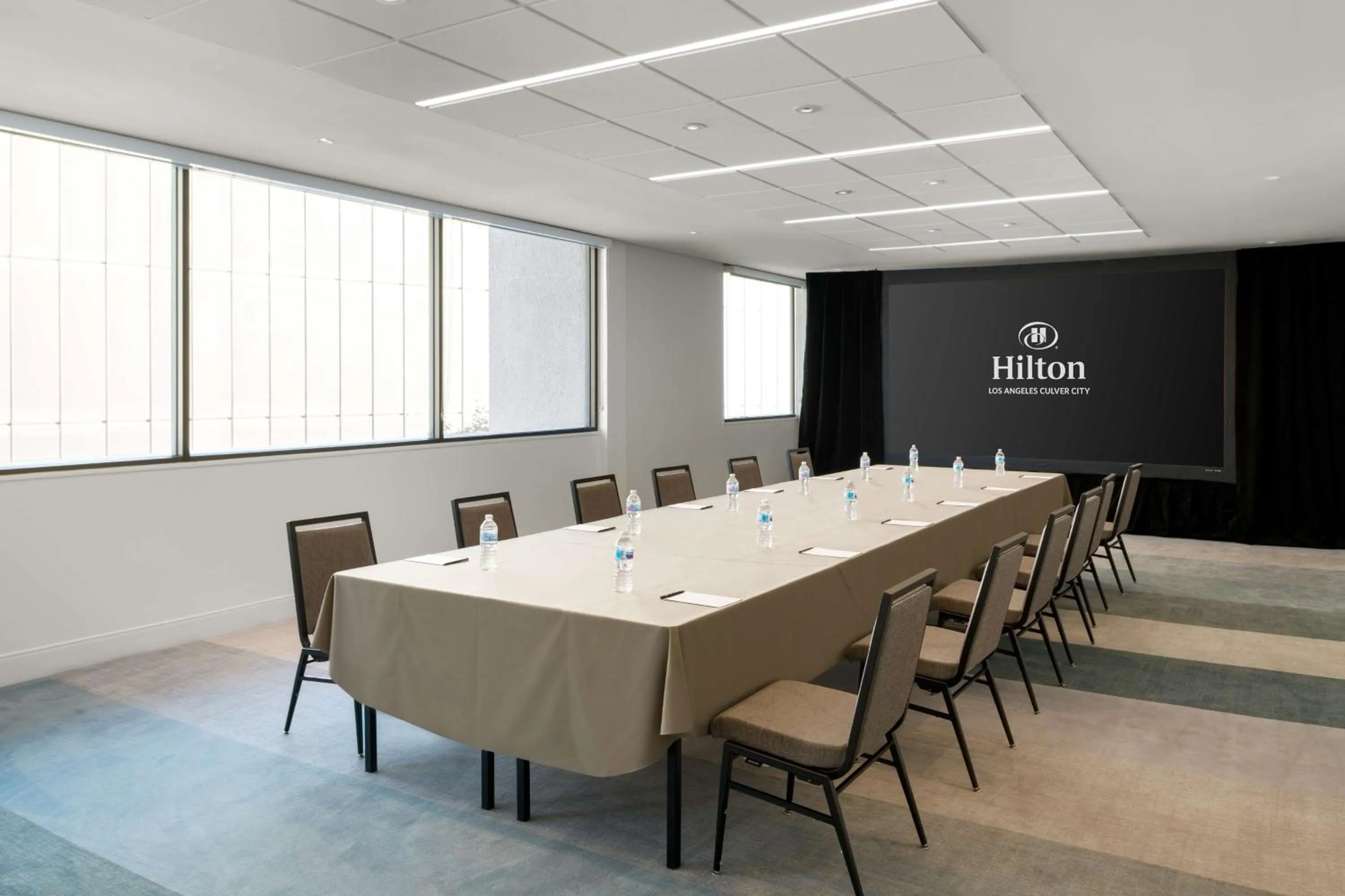 Meeting/conference room in Hilton Los Angeles-Culver City, CA