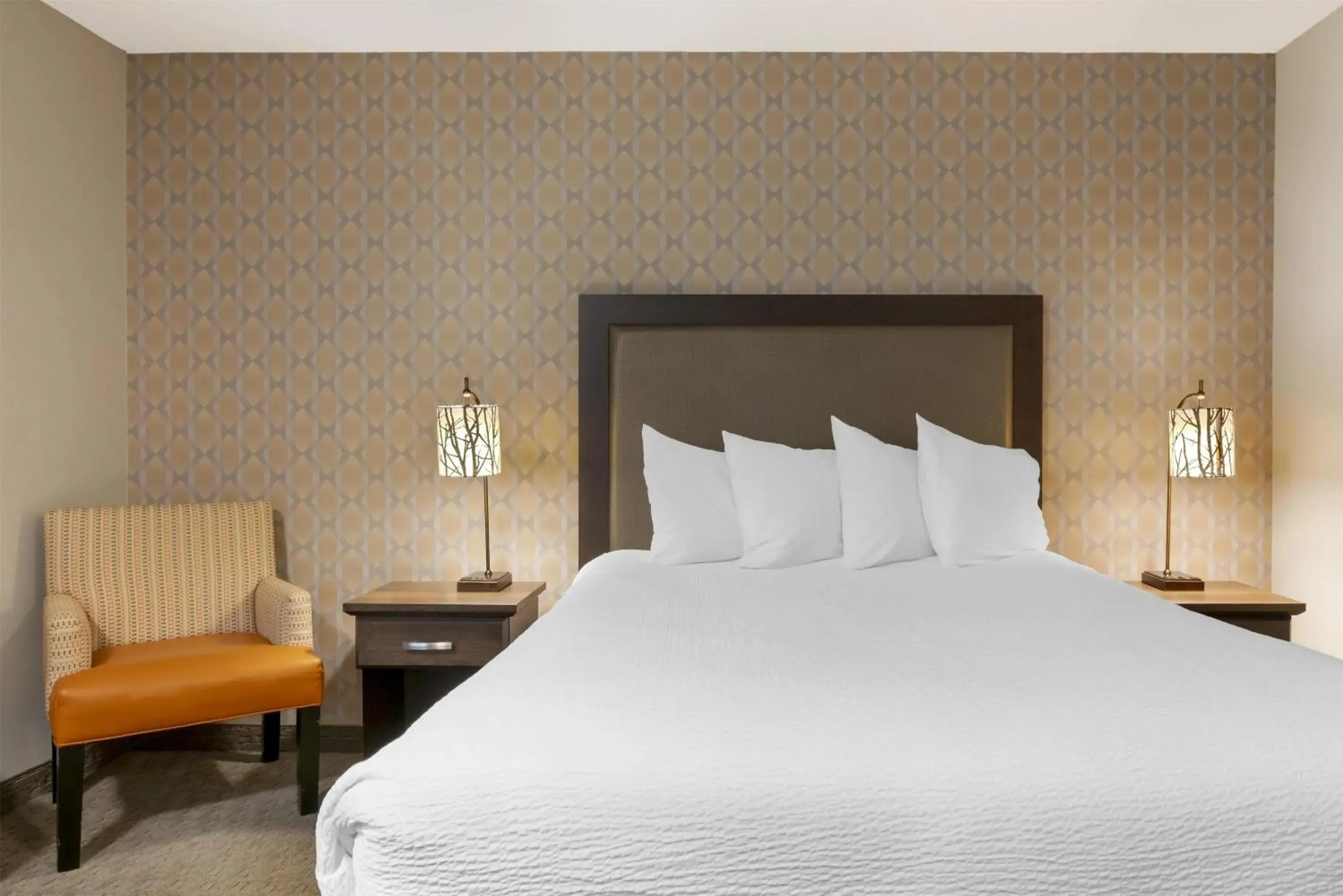 Partially Divided Two-Bedroom Queen Suite in Best Western Plus Country Meadows Inn Partially Divided Two-Bedroom Queen Suite in Best Western Plus Country Meadows Inn