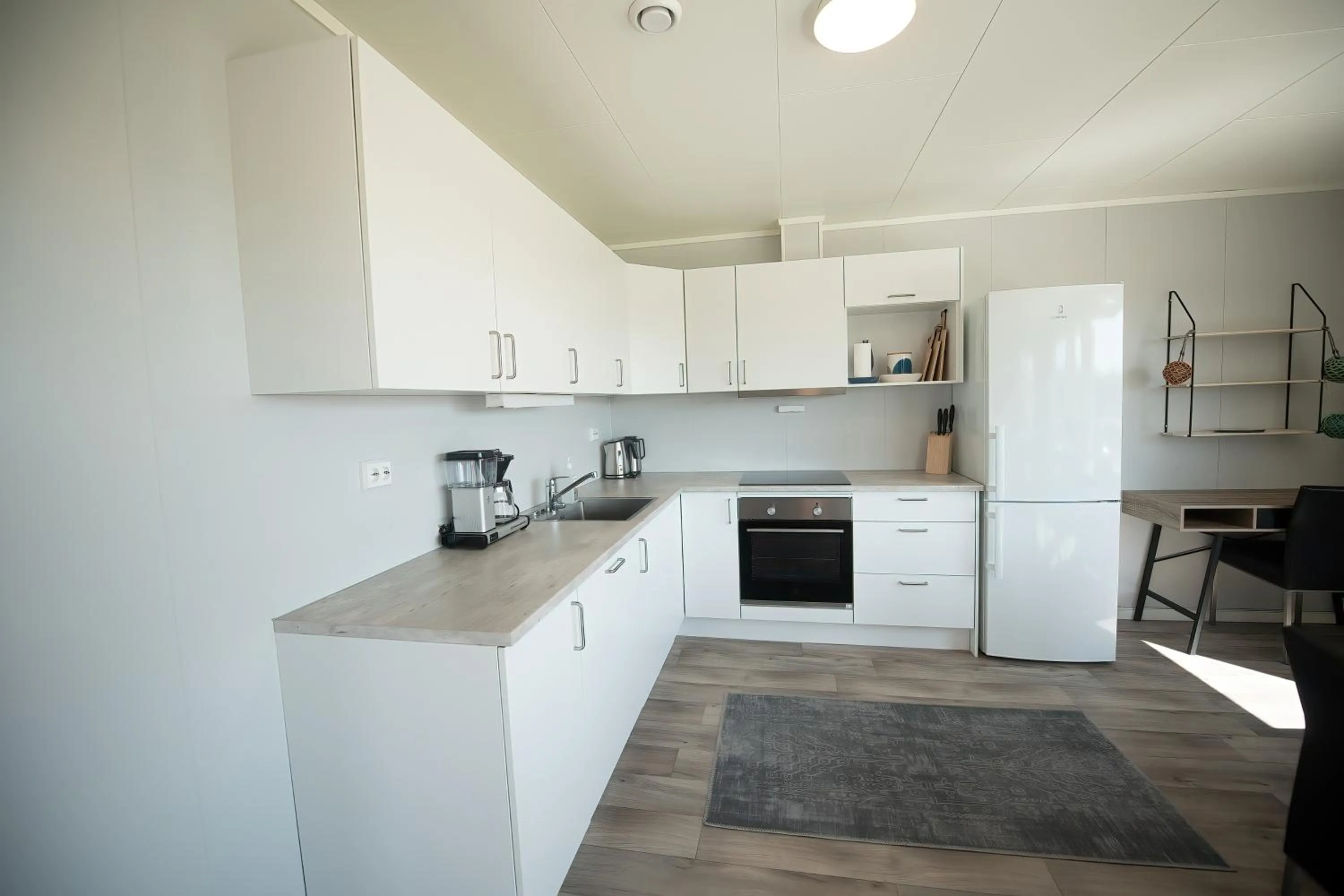 Coffee/tea facilities in Senja Fjordhotell and Apartments