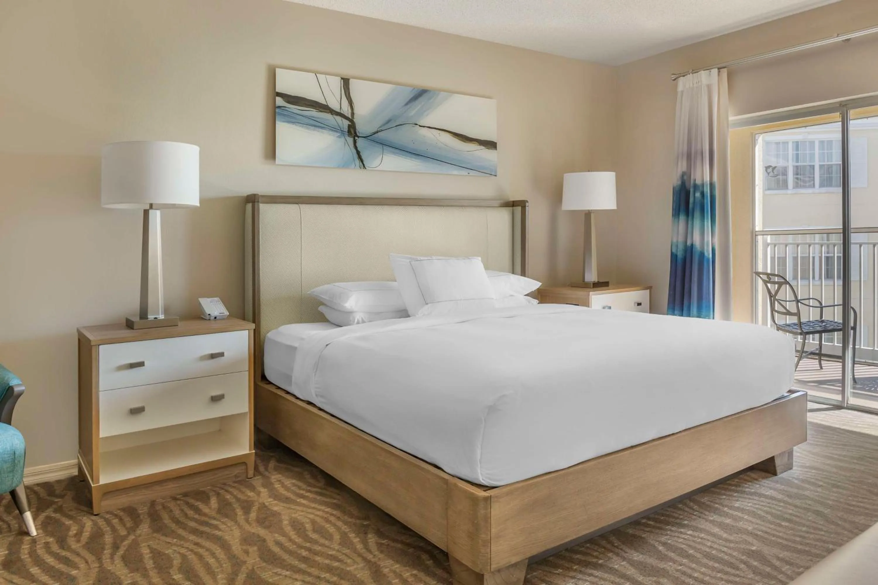Bed in Hilton Grand Vacations Club SeaWorld Orlando