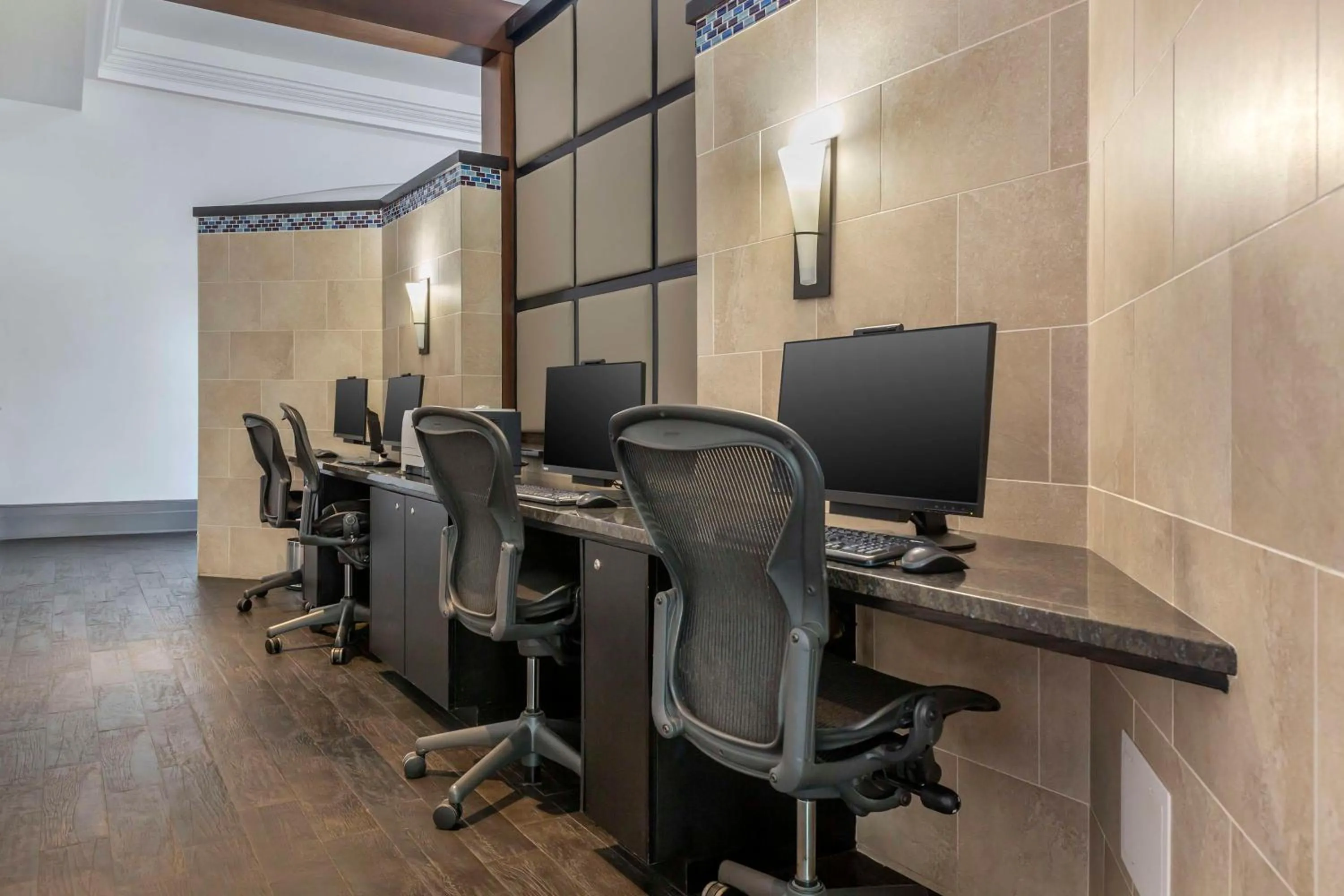 Business facilities in Hilton Grand Vacations Club SeaWorld Orlando