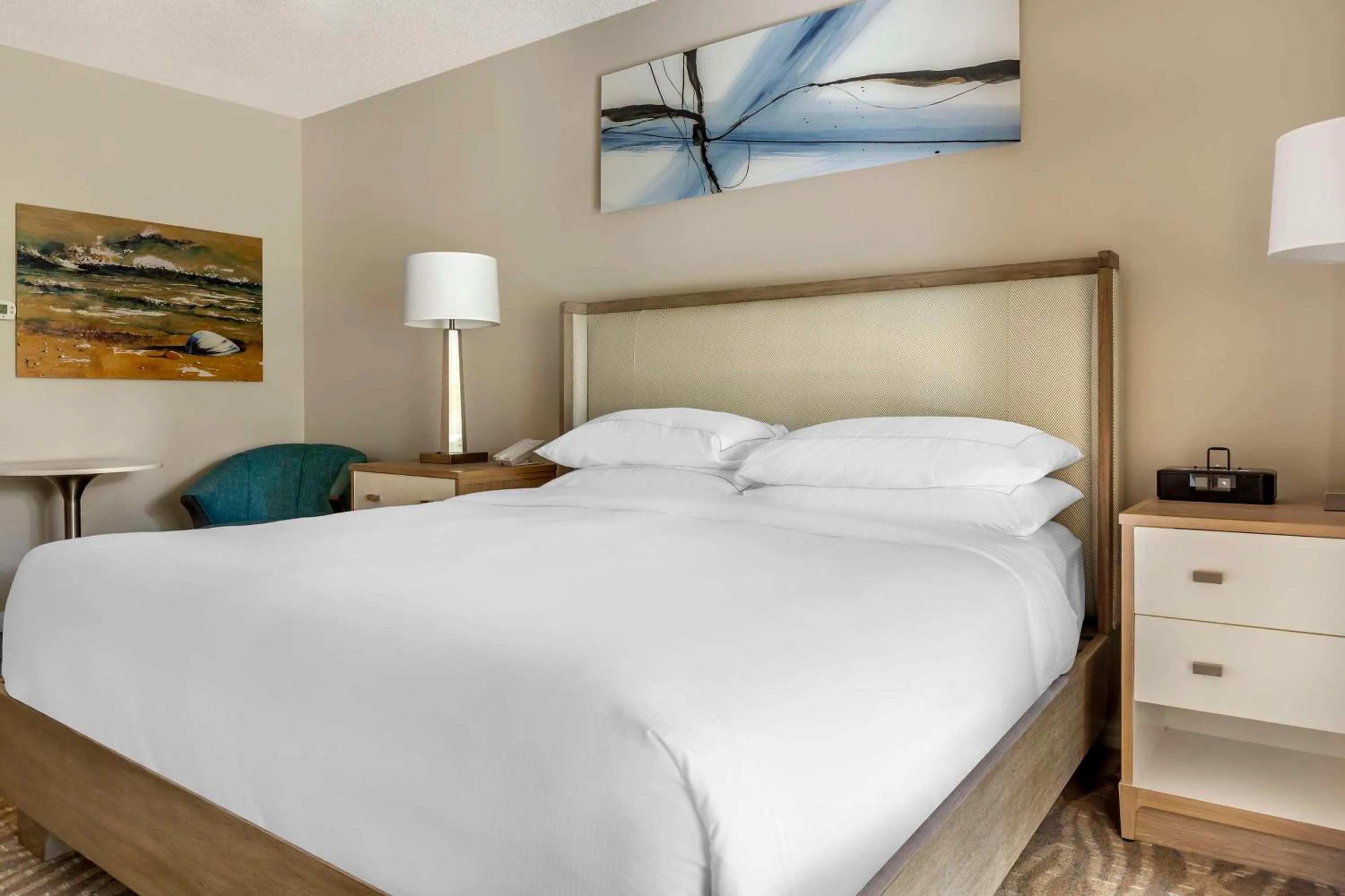 Bed in Hilton Grand Vacations Club SeaWorld Orlando