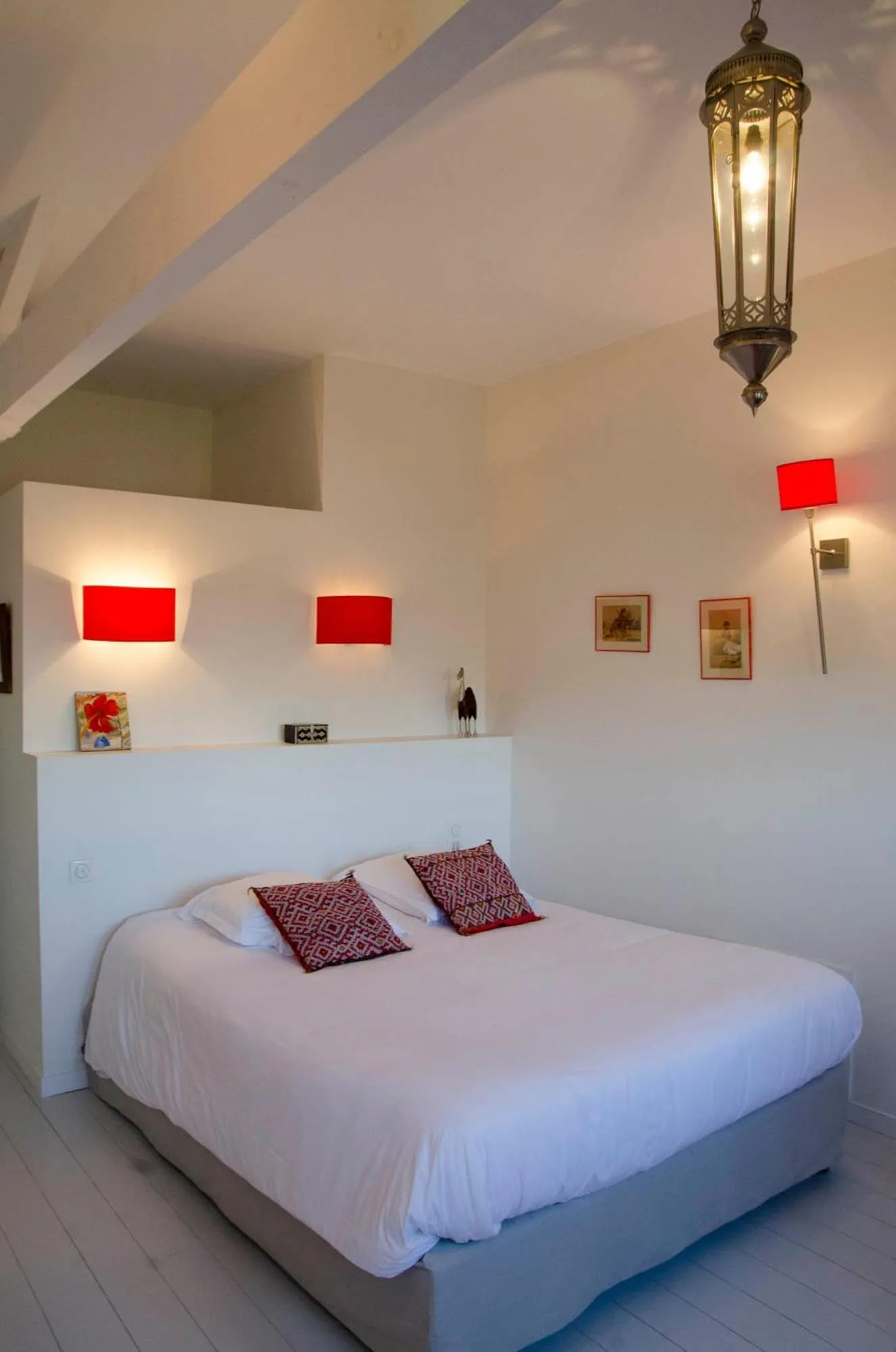 Bed in La Ferrade Chambres d'Hôtes B&B