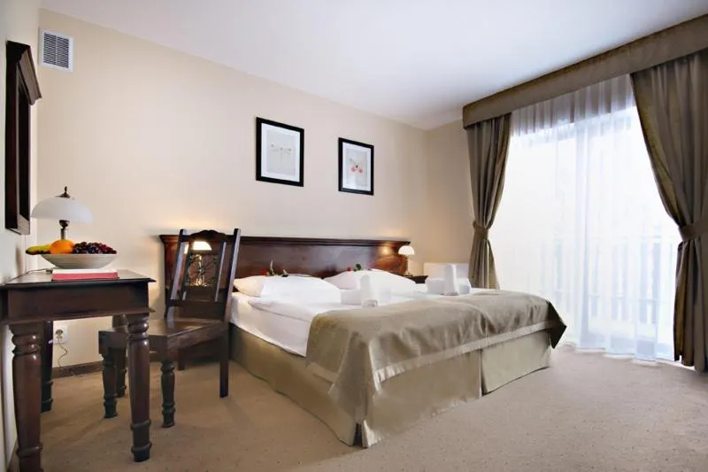 Photo of the whole room, Bed in Hotel Carmen