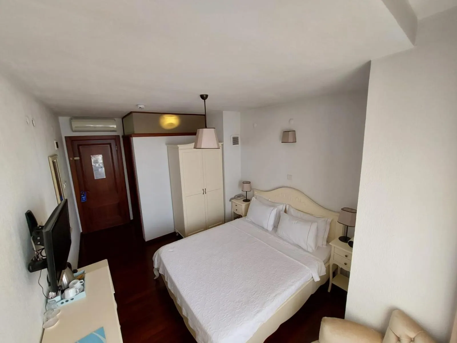 Massage, Bed in Ferahi Evler Ayvalık