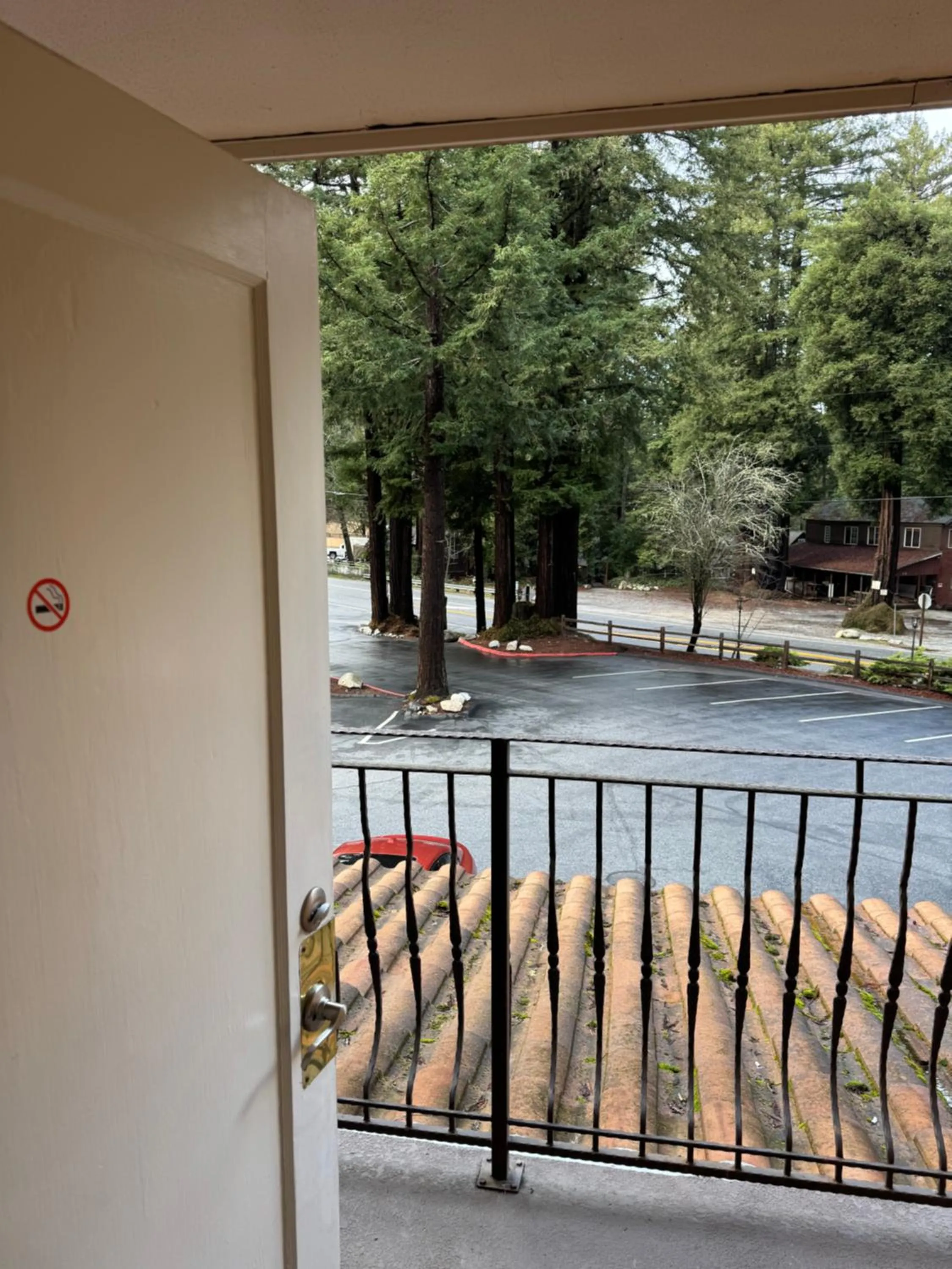 Balcony/Terrace in The Historic Brookdale Lodge, Santa Cruz Mountains
