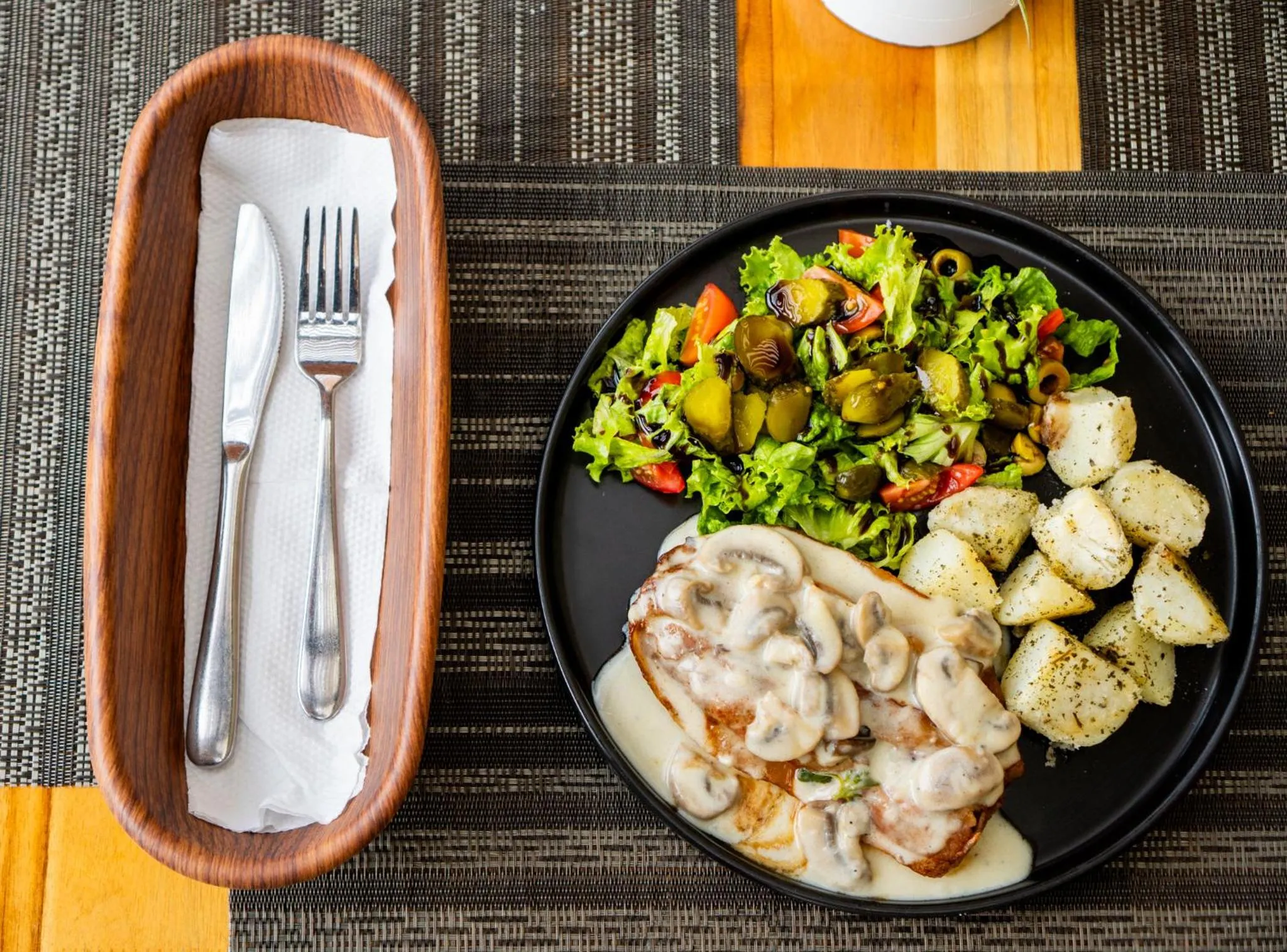 Dinner in Hotel Piedras De Maní