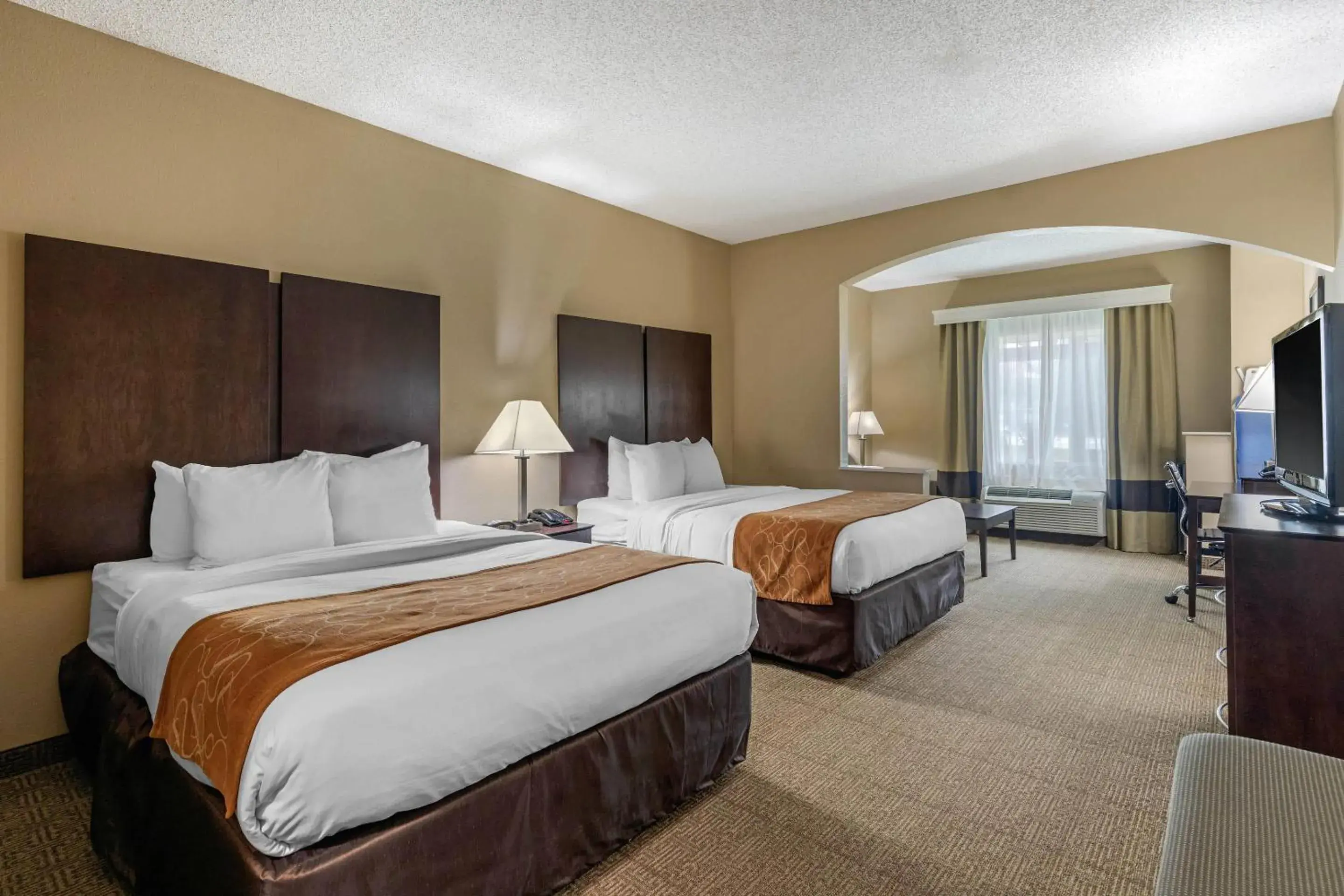 Queen Suite with Two Queen Beds - Disability Access/Non-Smoking in Comfort Suites The Colony - Plano West Queen Suite with Two Queen Beds - Disability Access/Non-Smoking in Comfort Suites The Colony - Plano West