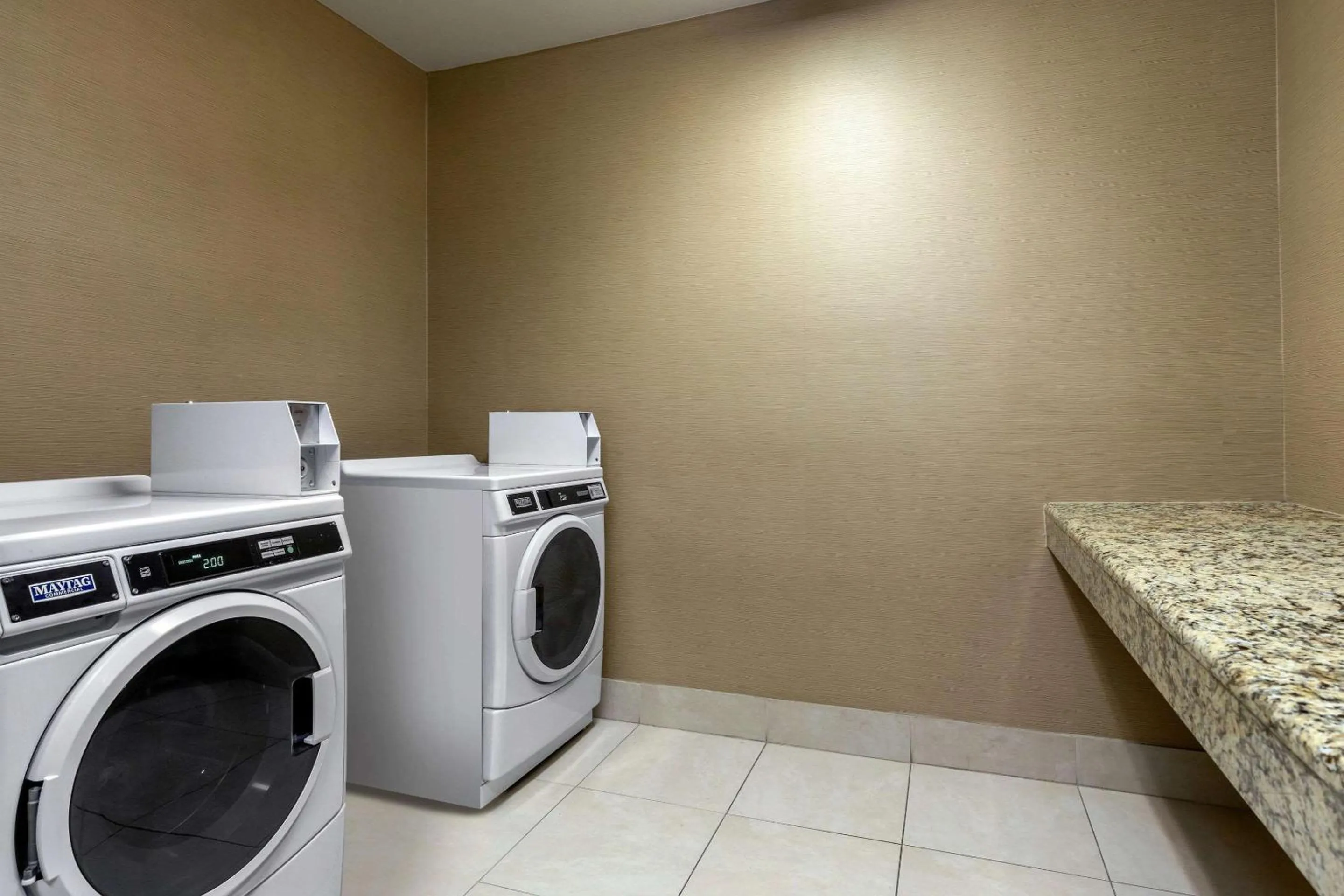 laundry in Comfort Suites The Colony - Plano West