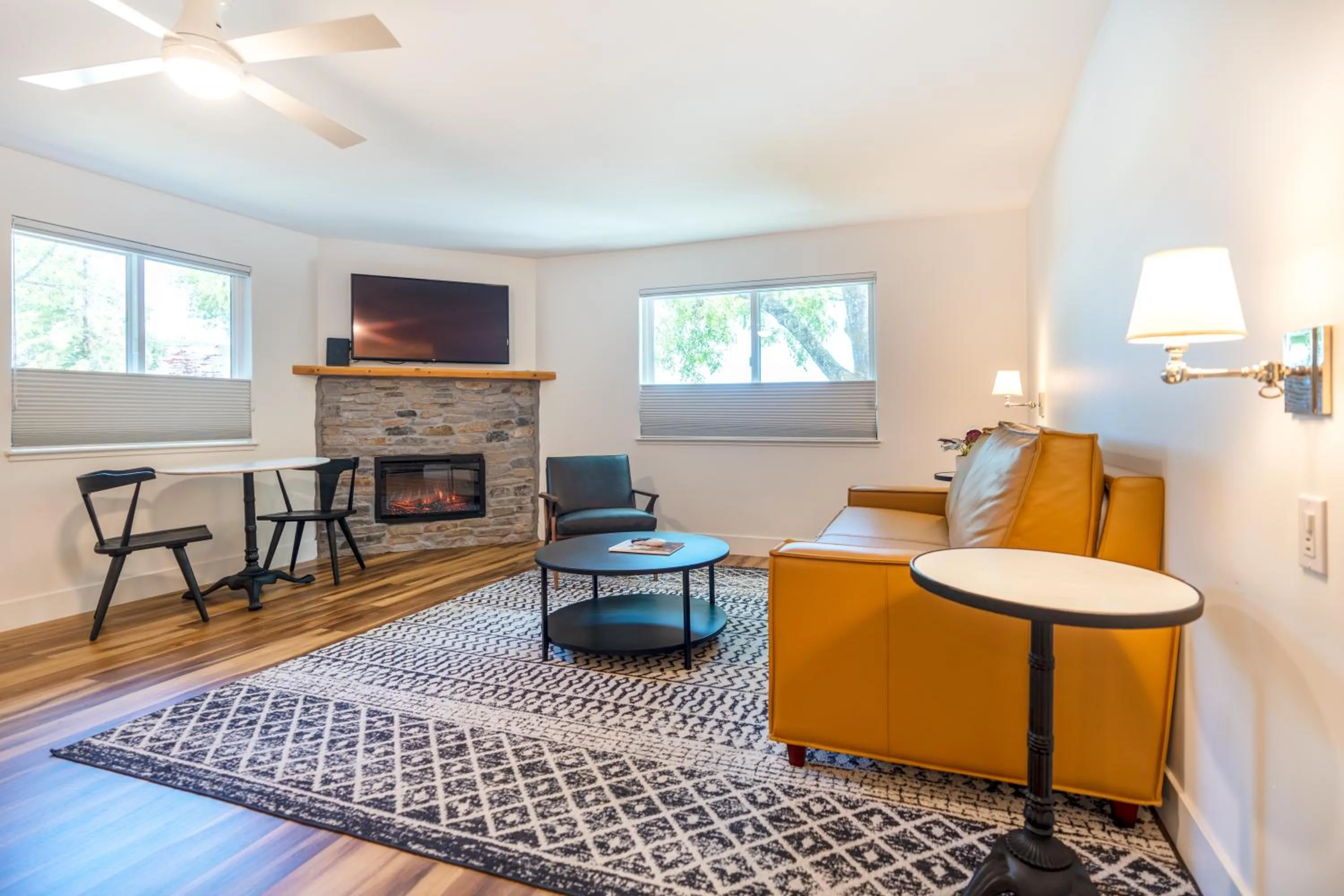 Seating area in The Inn on Pine