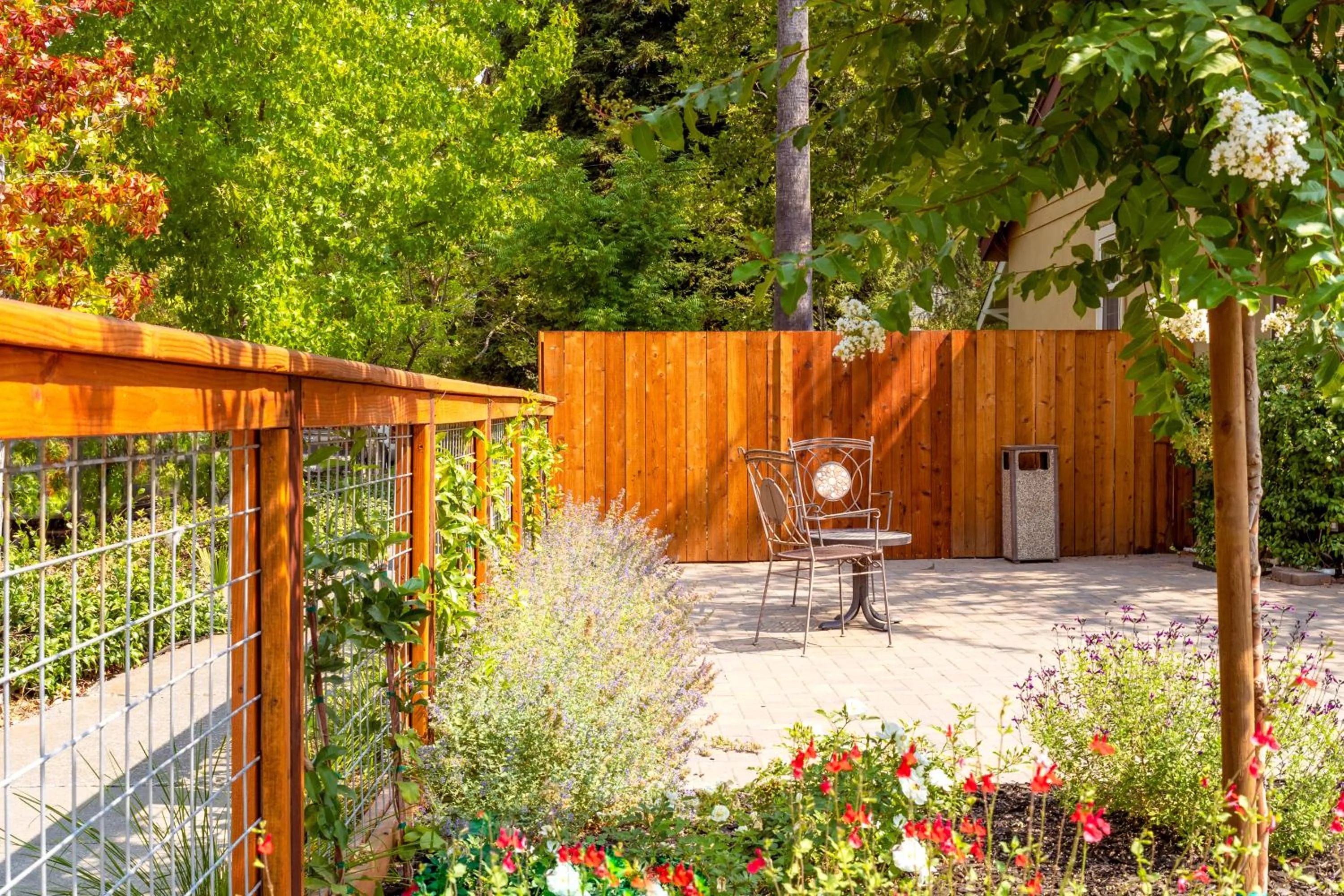 Seating area in The Inn on Pine