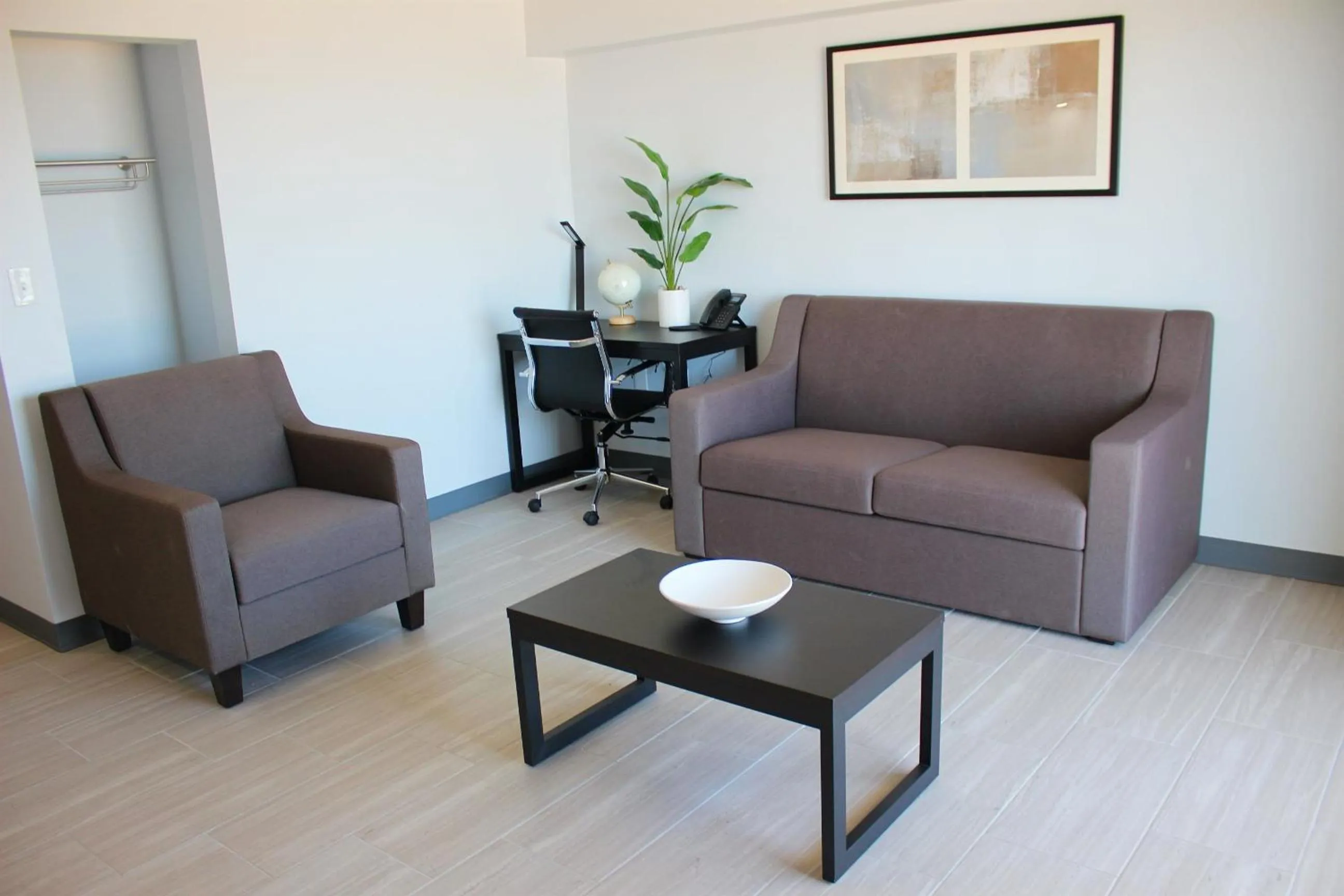 Living room in Sun & Sand Resort Oceanfront Suites