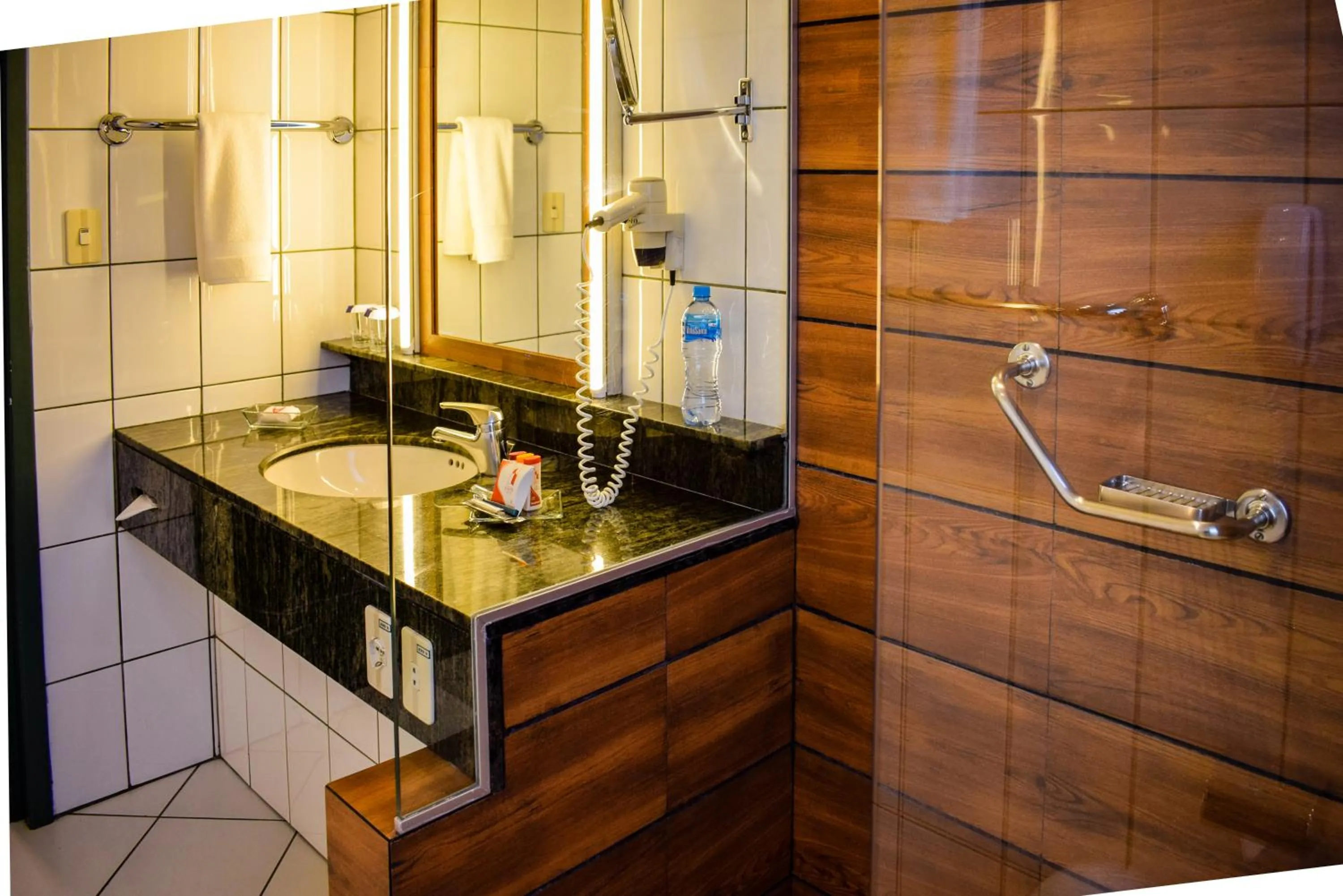 Bathroom in Hotel Europa