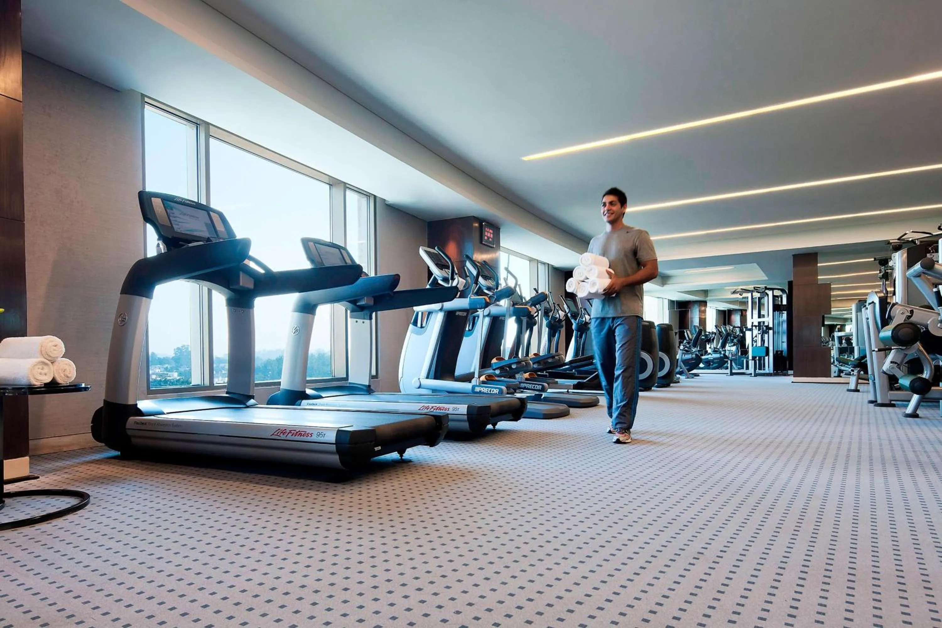 Fitness centre/facilities in JW Marriott Hotel Chandigarh