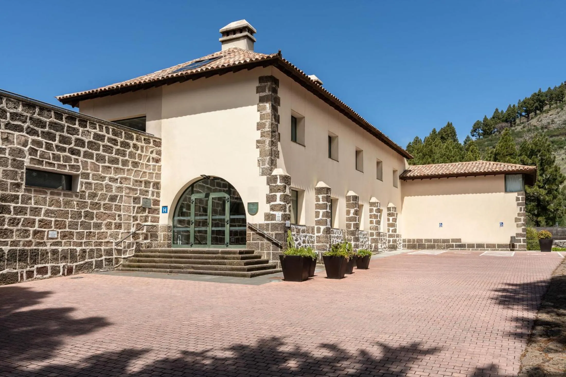 Property building in Parador de Cruz de Tejeda