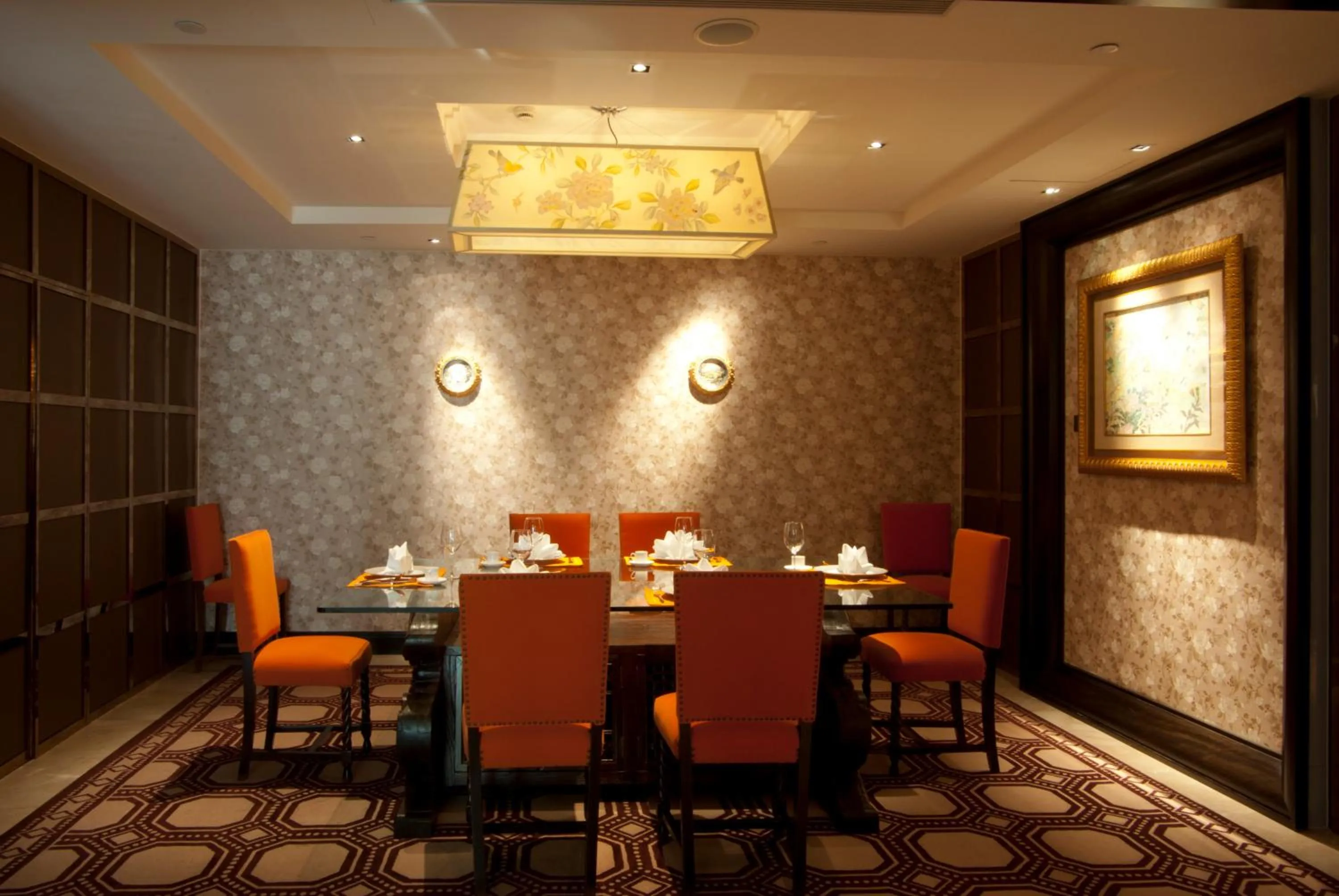 Restaurant/places to eat in Sunrise On The Bund